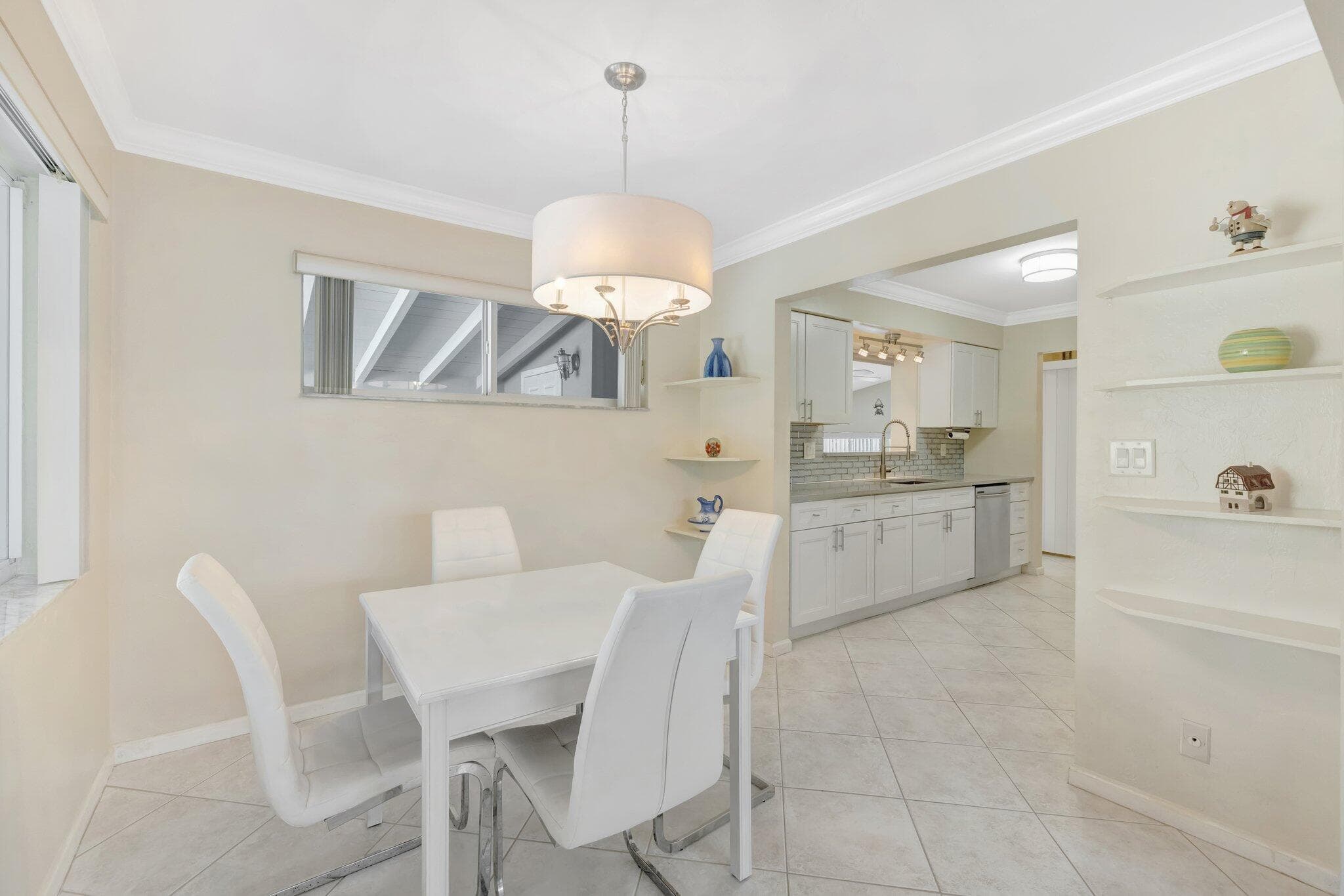 3792 NE 19th Avenue, Oakland Park, FL 33308 — photo 16 of 56
