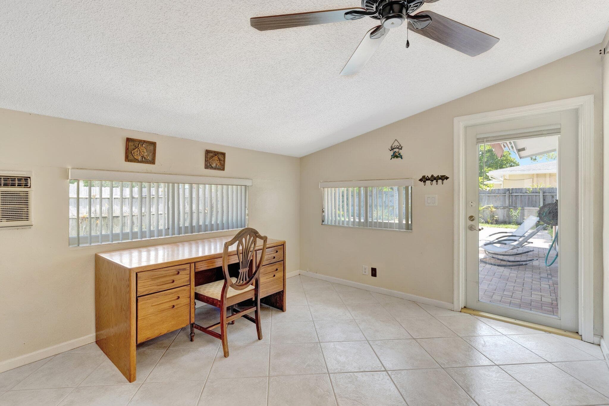 3792 NE 19th Avenue, Oakland Park, FL 33308 — photo 27 of 56