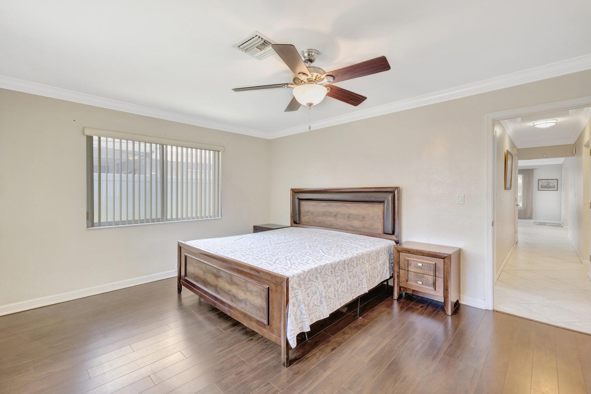 3792 NE 19th Avenue, Oakland Park, FL 33308 — photo 35 of 56