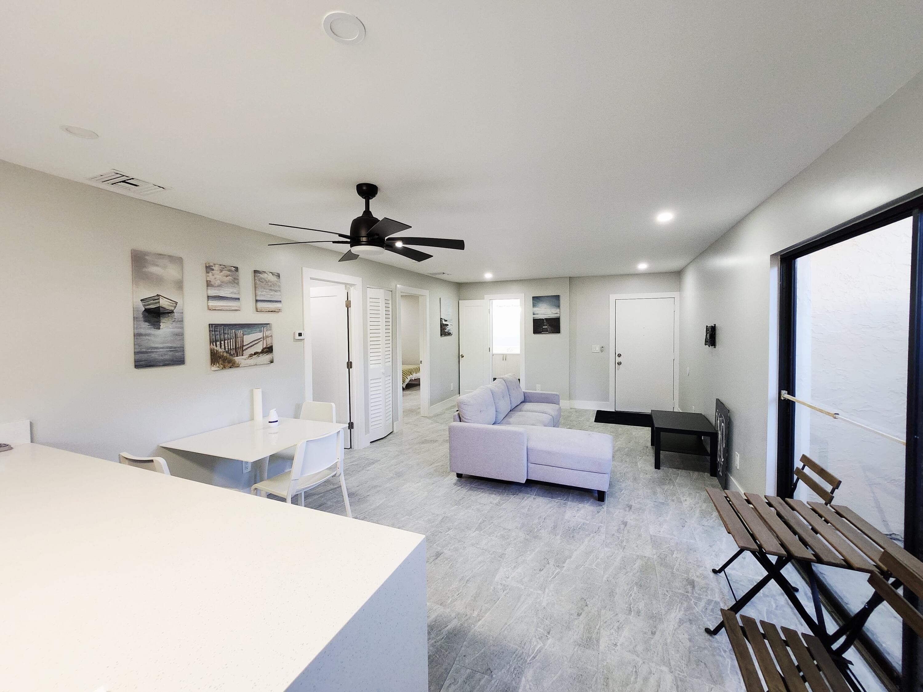 2050 Oleander Boulevard 8-109, Fort Pierce, FL 34950 — photo 2 of 12