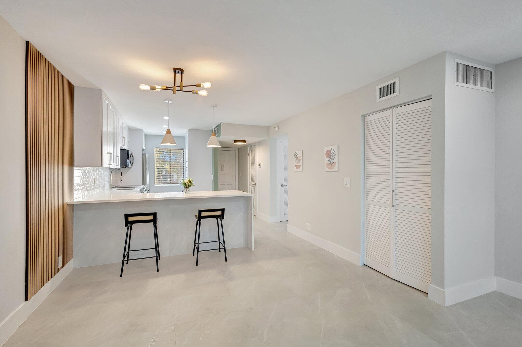 4090 Tivoli Court 208, Lake Worth, FL 33467 — photo 10 of 19