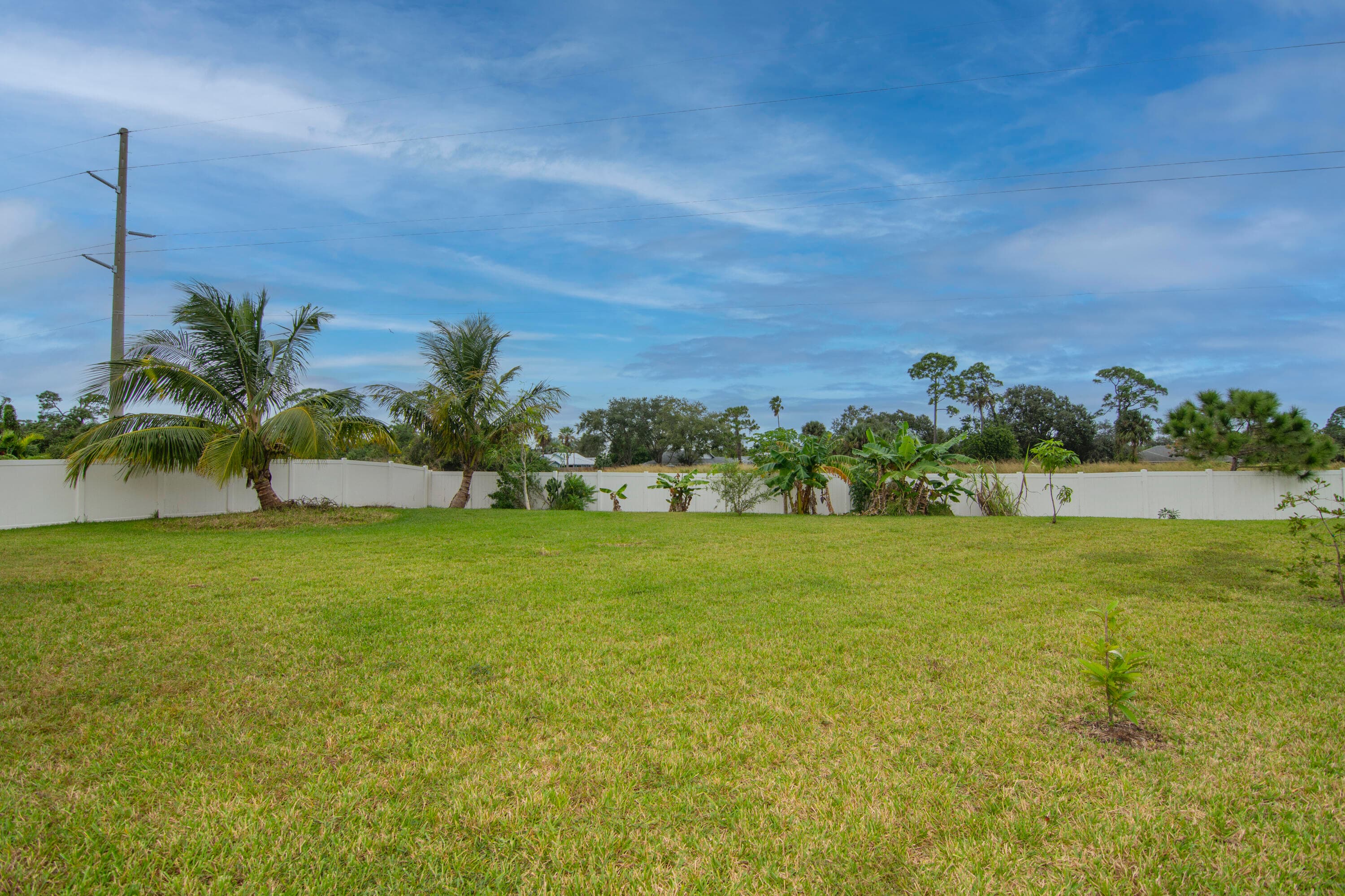 1615 Lexington Square SW, Vero Beach, FL 32962 — photo 25 of 31