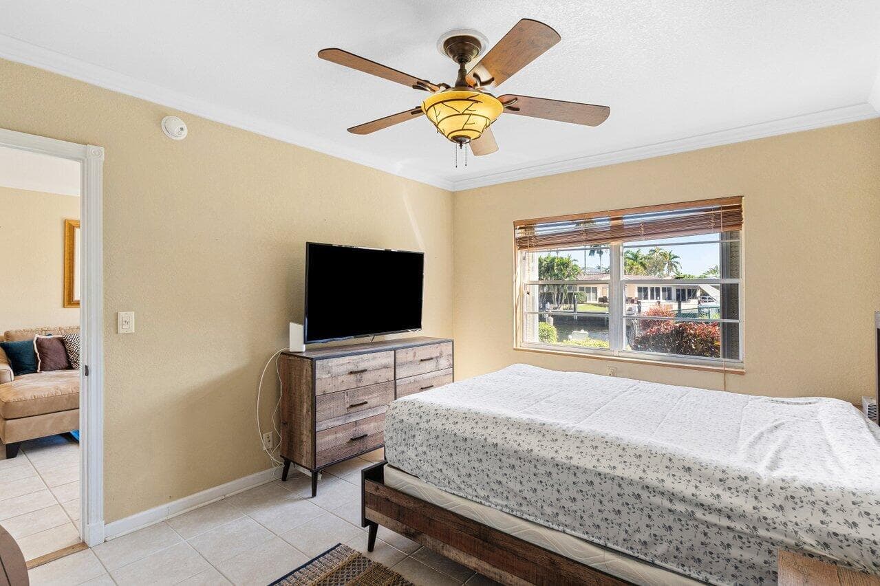 2201 SE 9th Street 107, Pompano Beach, FL 33062 — photo 11 of 34