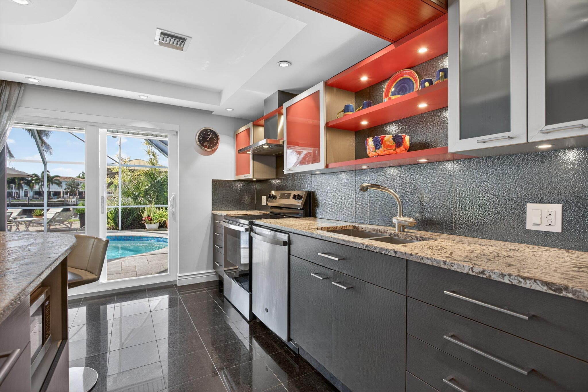 1141 SE 9th Avenue, Pompano Beach, FL 33060 — photo 10 of 57