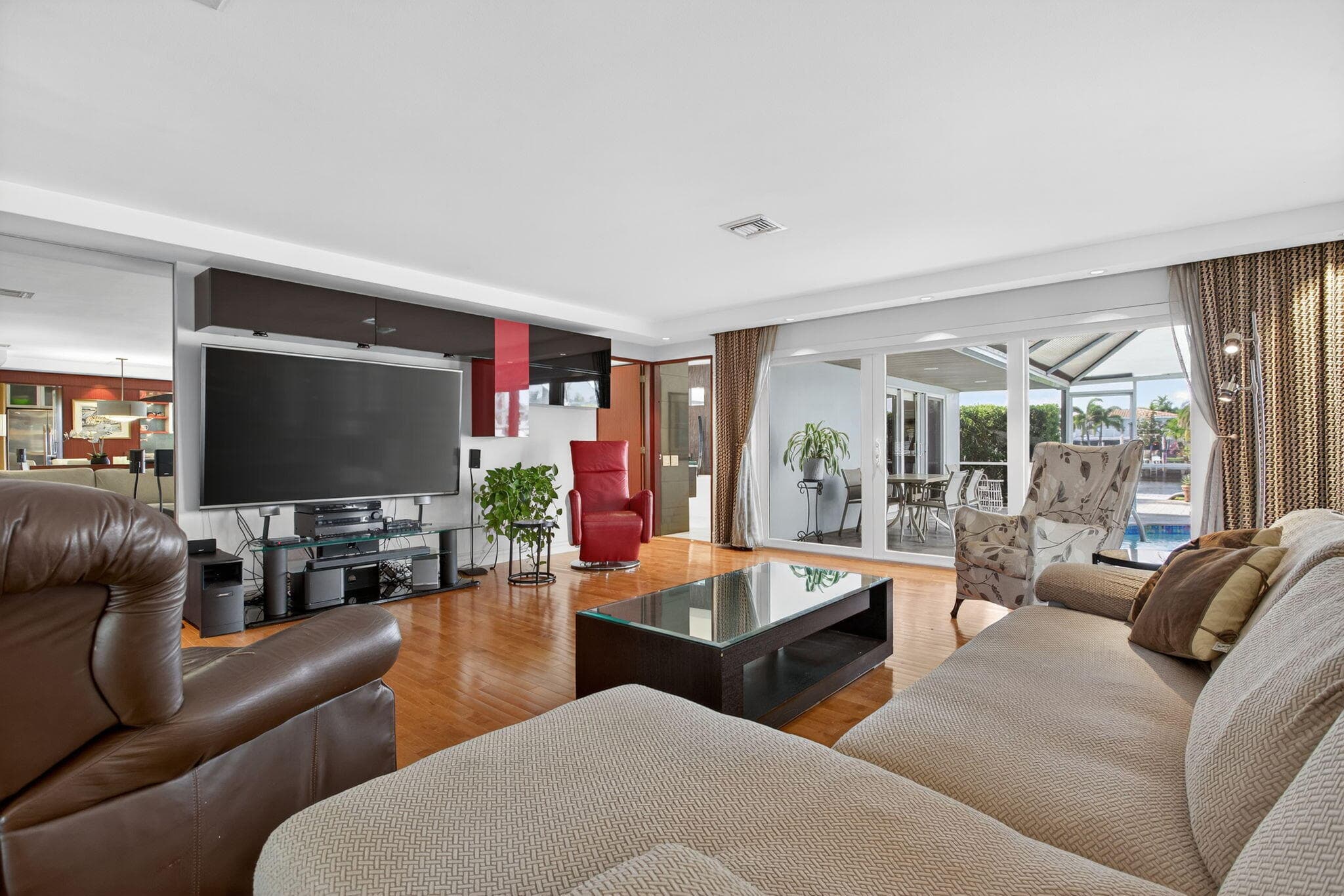 1141 SE 9th Avenue, Pompano Beach, FL 33060 — photo 20 of 57