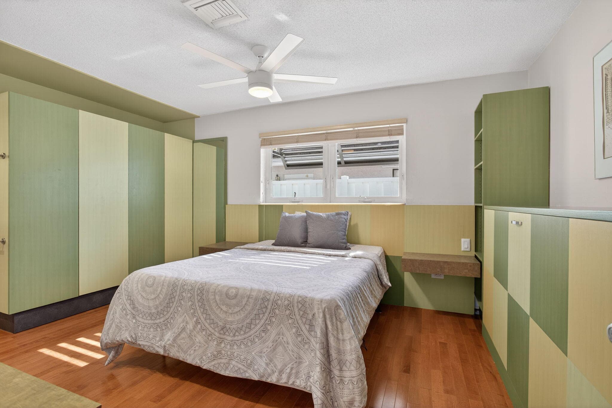 1141 SE 9th Avenue, Pompano Beach, FL 33060 — photo 26 of 57