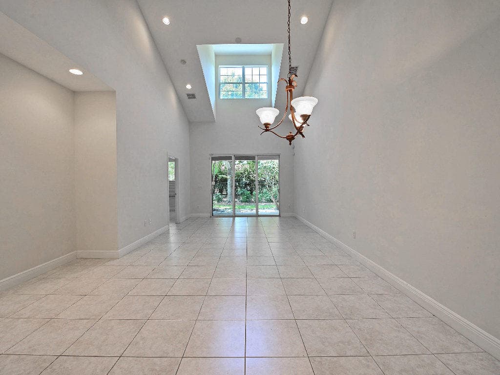 1645 Baseline Lane, Vero Beach, FL 32967 — photo 5 of 45
