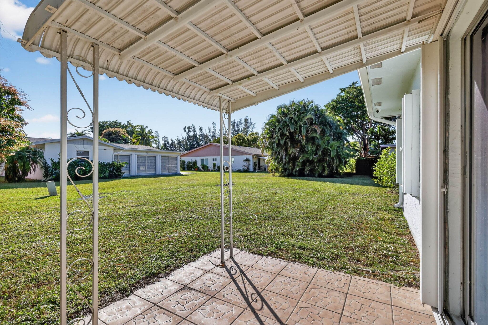 5926 N Los Alamos Lane, Delray Beach, FL 33484 — photo 25 of 35