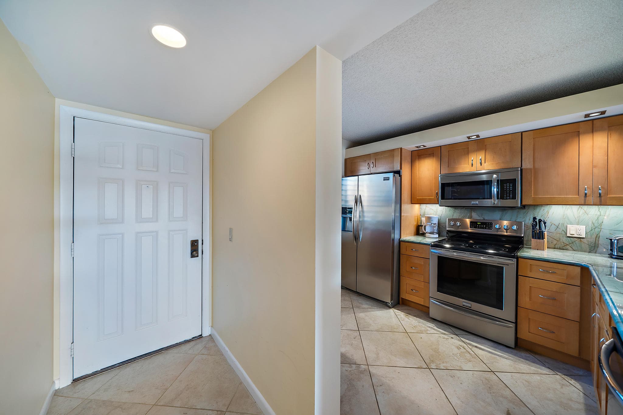 2601 Marina Isle Way 402, Jupiter, FL 33477 — photo 16 of 58