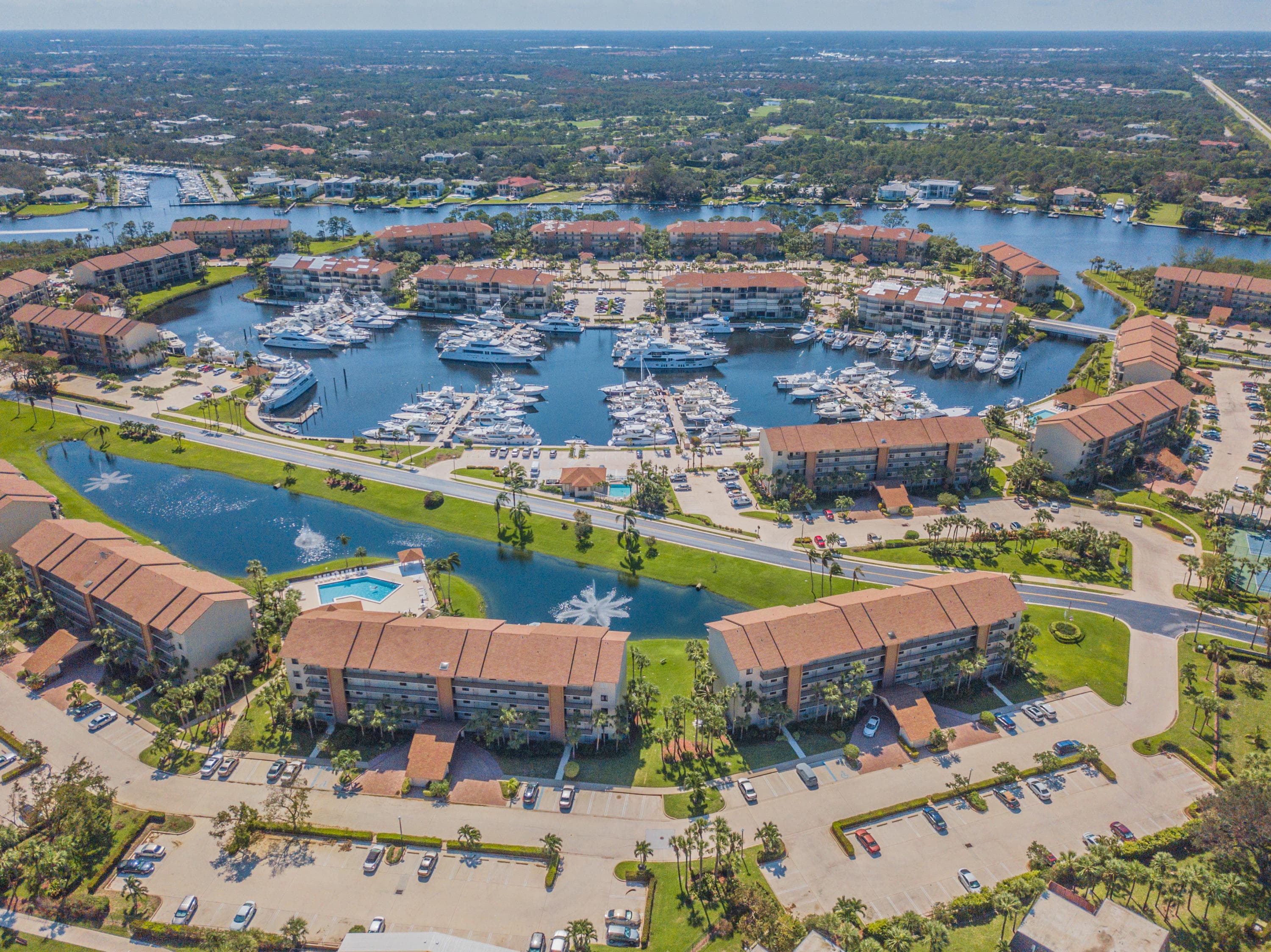 2601 Marina Isle Way 402, Jupiter, FL 33477 — photo 44 of 58