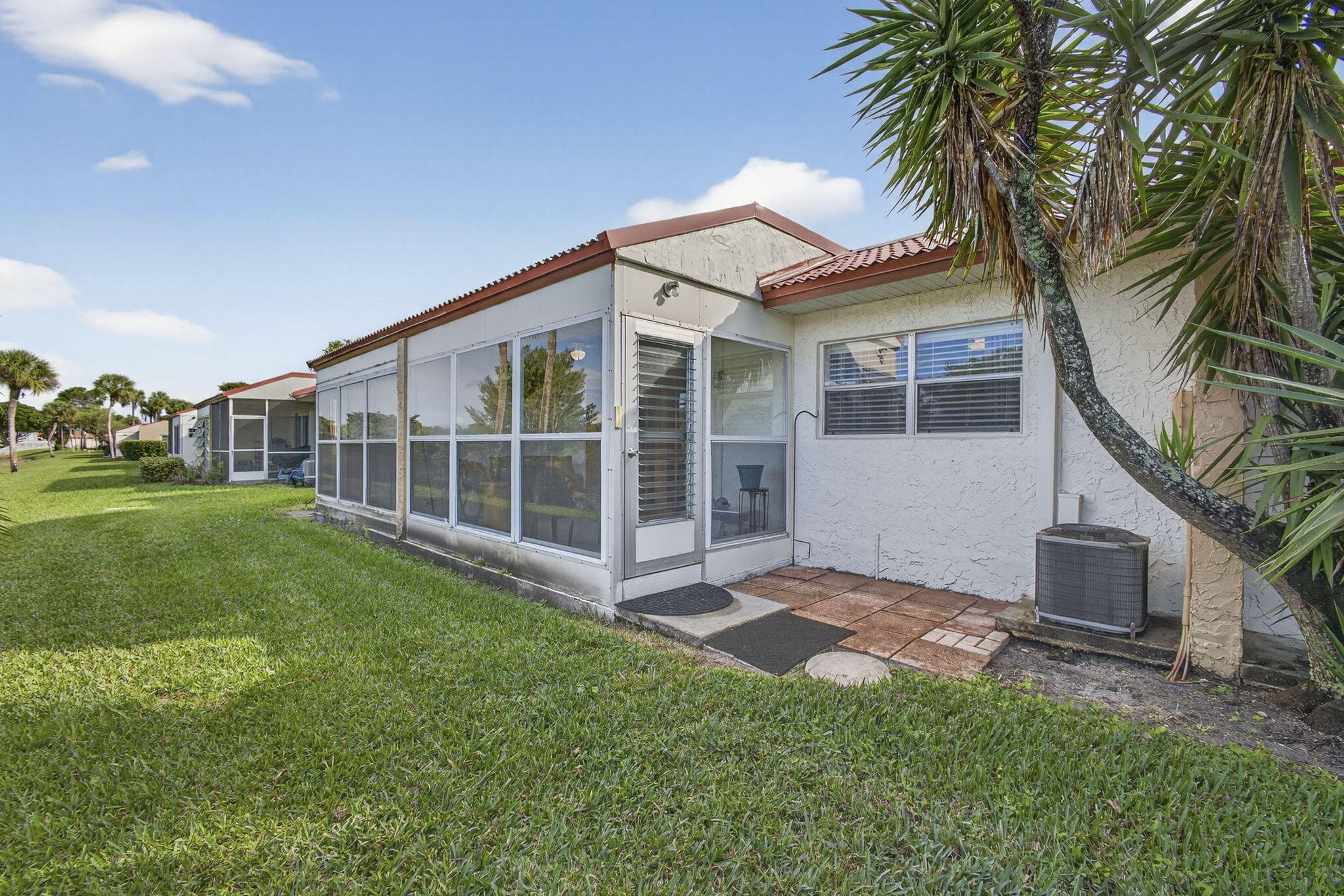 135 Lake Anne Drive, West Palm Beach, FL 33411 — photo 30 of 63