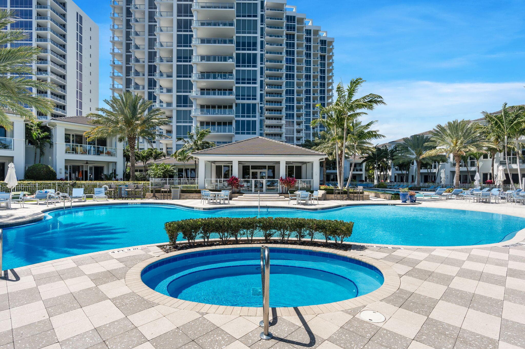 1 Water Club Way 603, North Palm Beach, FL 33408 — photo 81 of 89