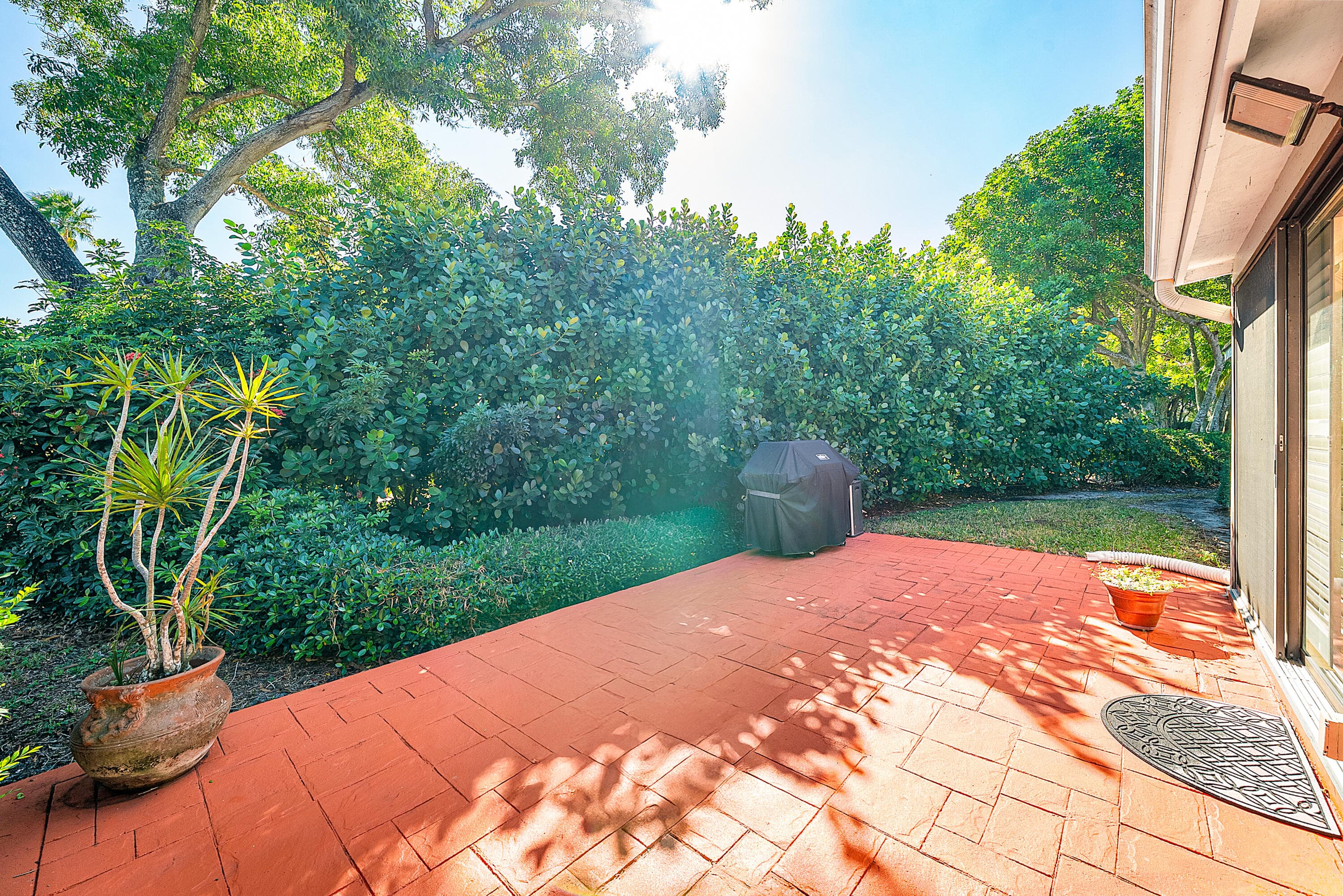 6858 Fountains Circle, Lake Worth, FL 33467 — photo 34 of 52