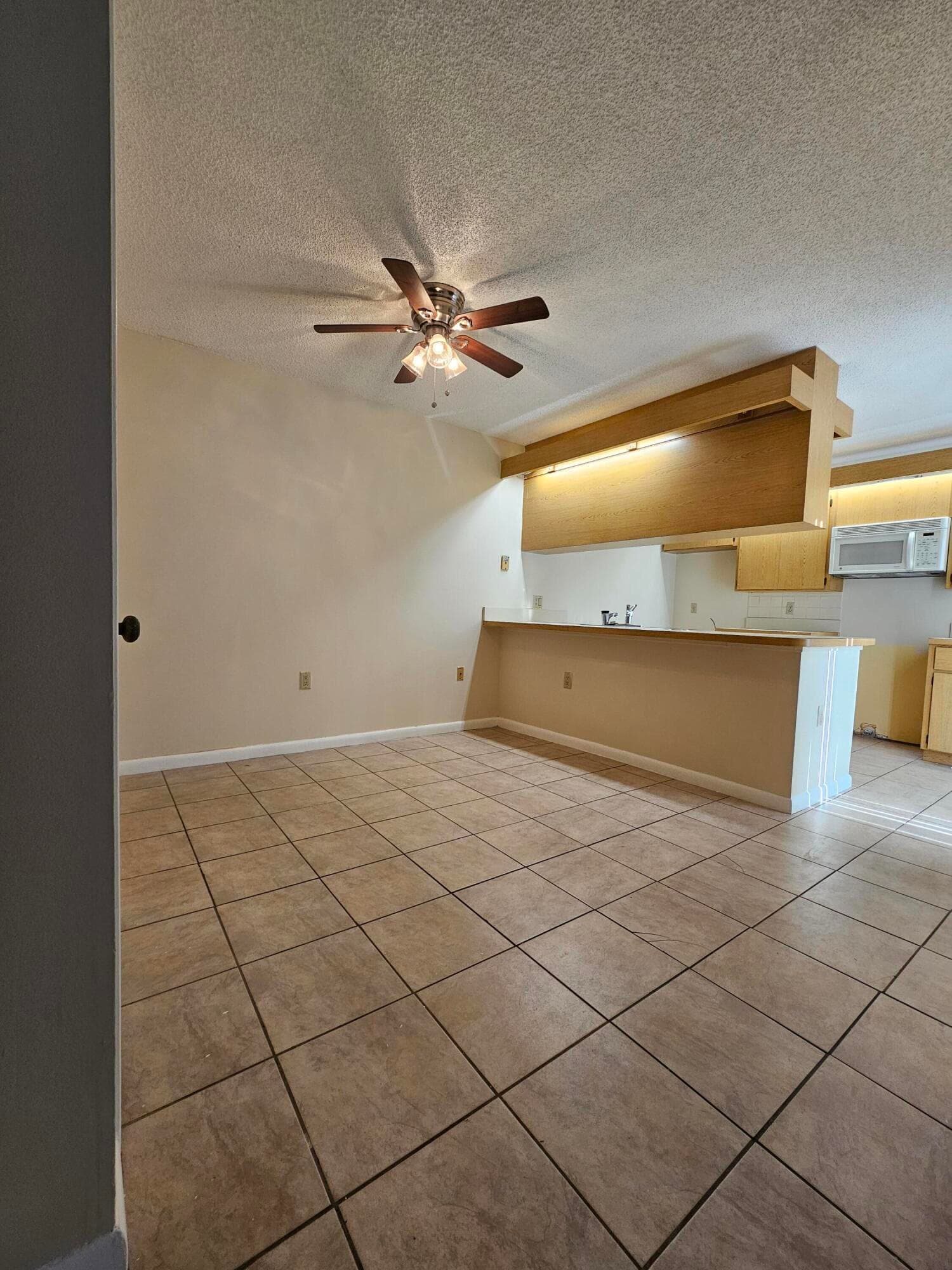 5152 51st Way, West Palm Beach, FL 33409 — photo 5 of 29