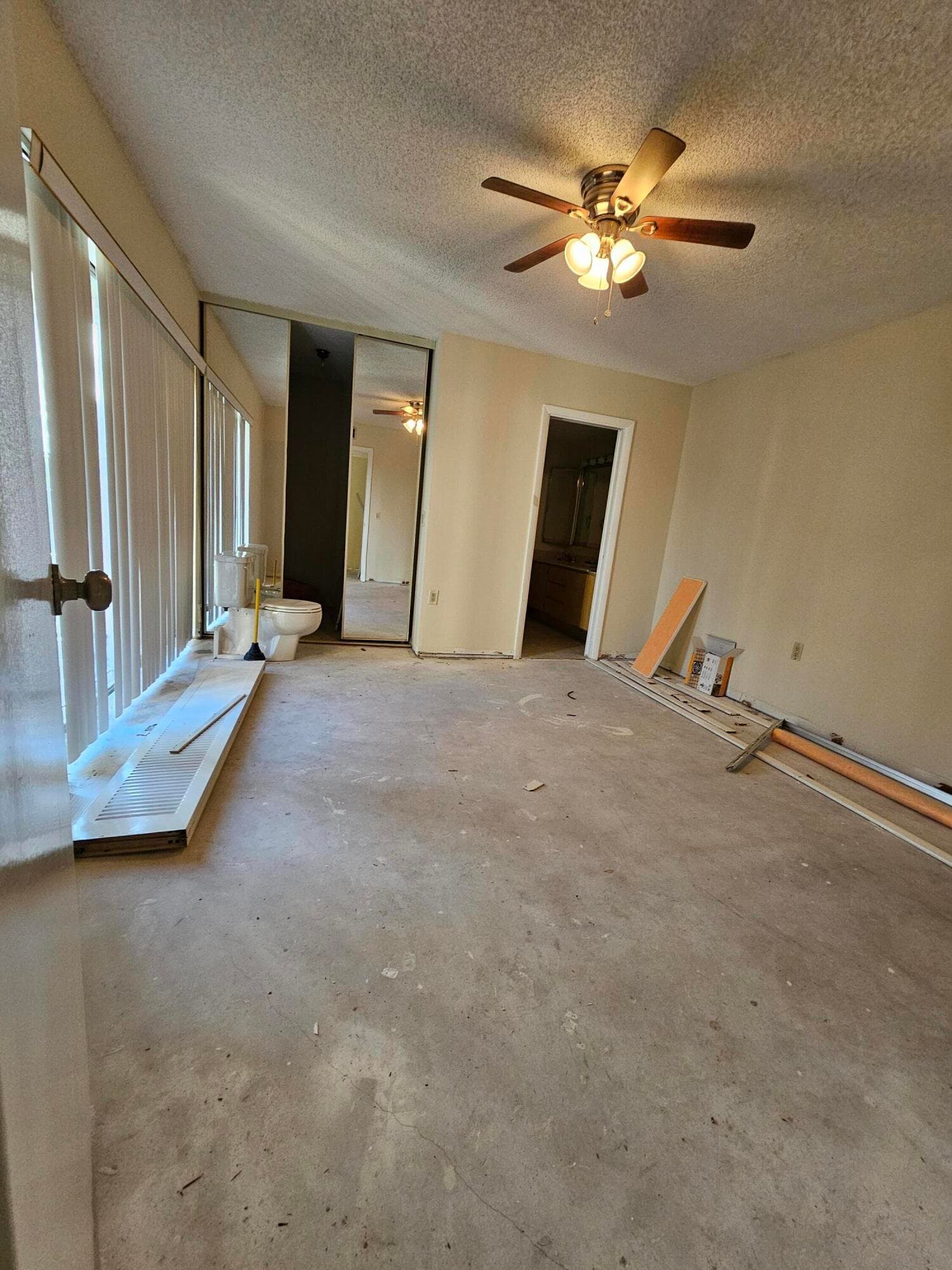 5152 51st Way, West Palm Beach, FL 33409 — photo 10 of 29