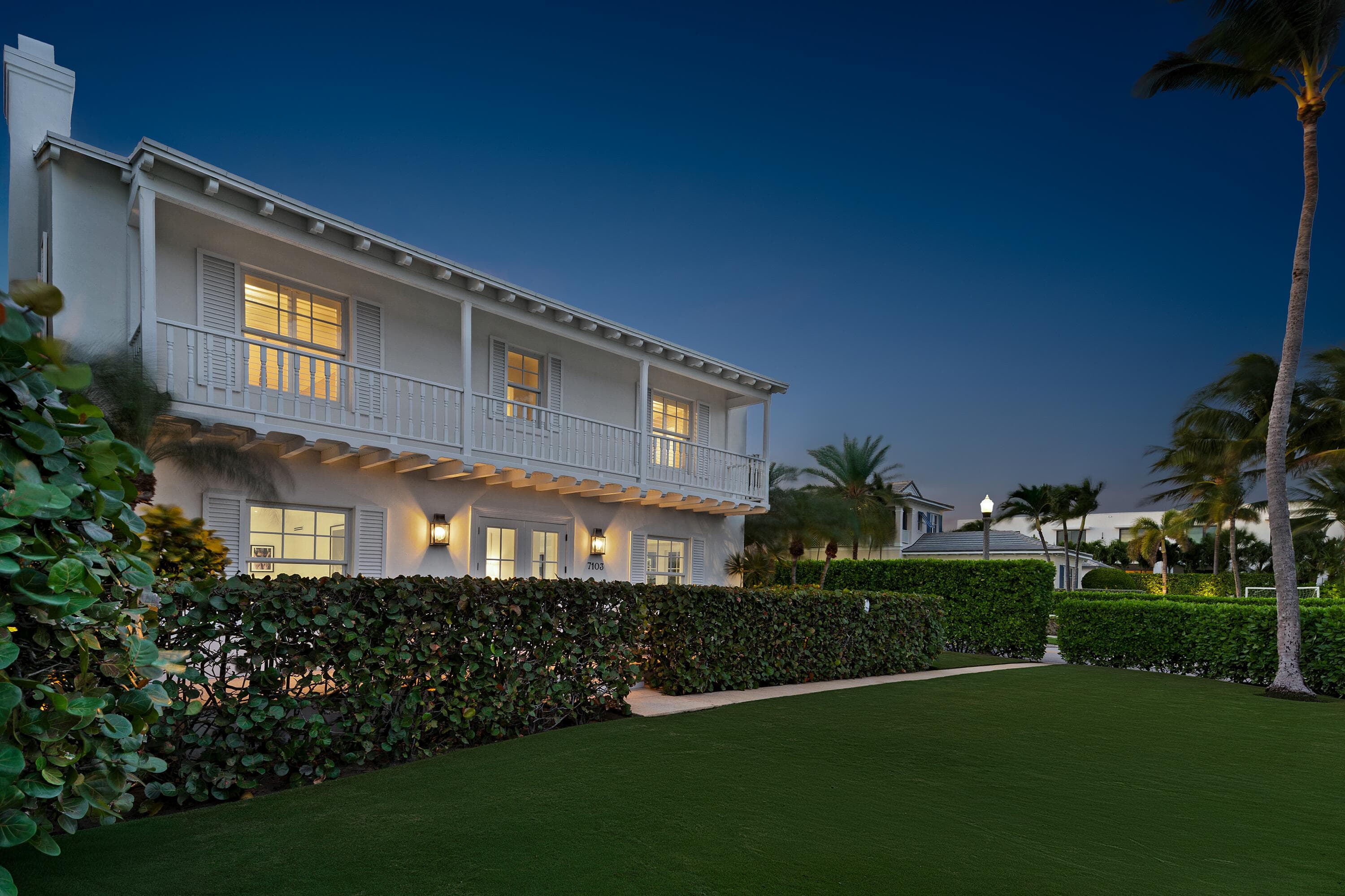 7103 S Flagler Drive, West Palm Beach, FL 33405 — photo 3 of 48