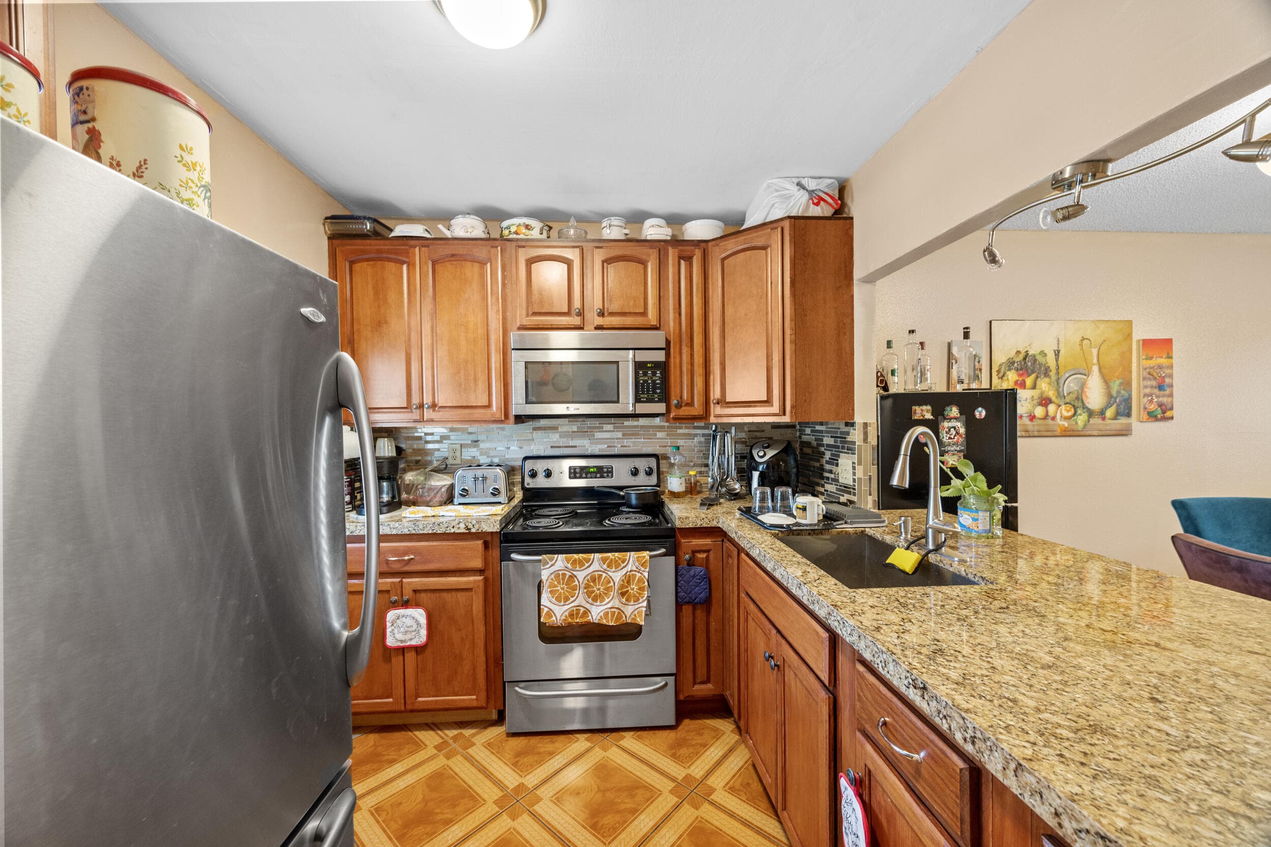 3405 NW 48 Avenue J514, Lauderdale Lakes, FL 33319 — photo 8 of 30