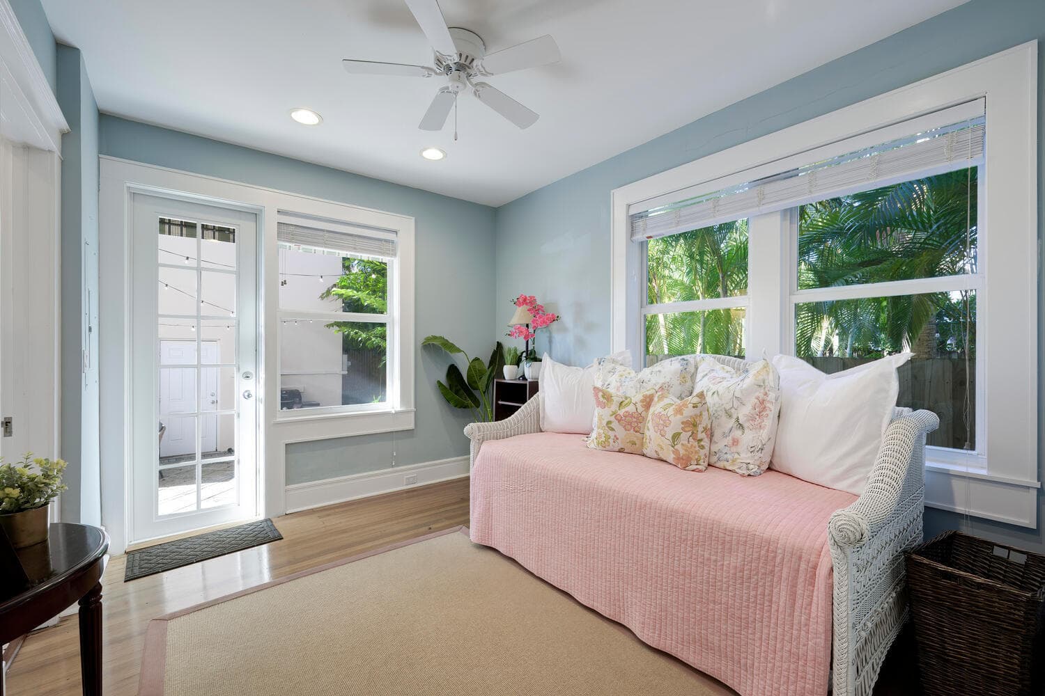 1701 S Olive Avenue, West Palm Beach, FL 33401 — photo 8 of 17