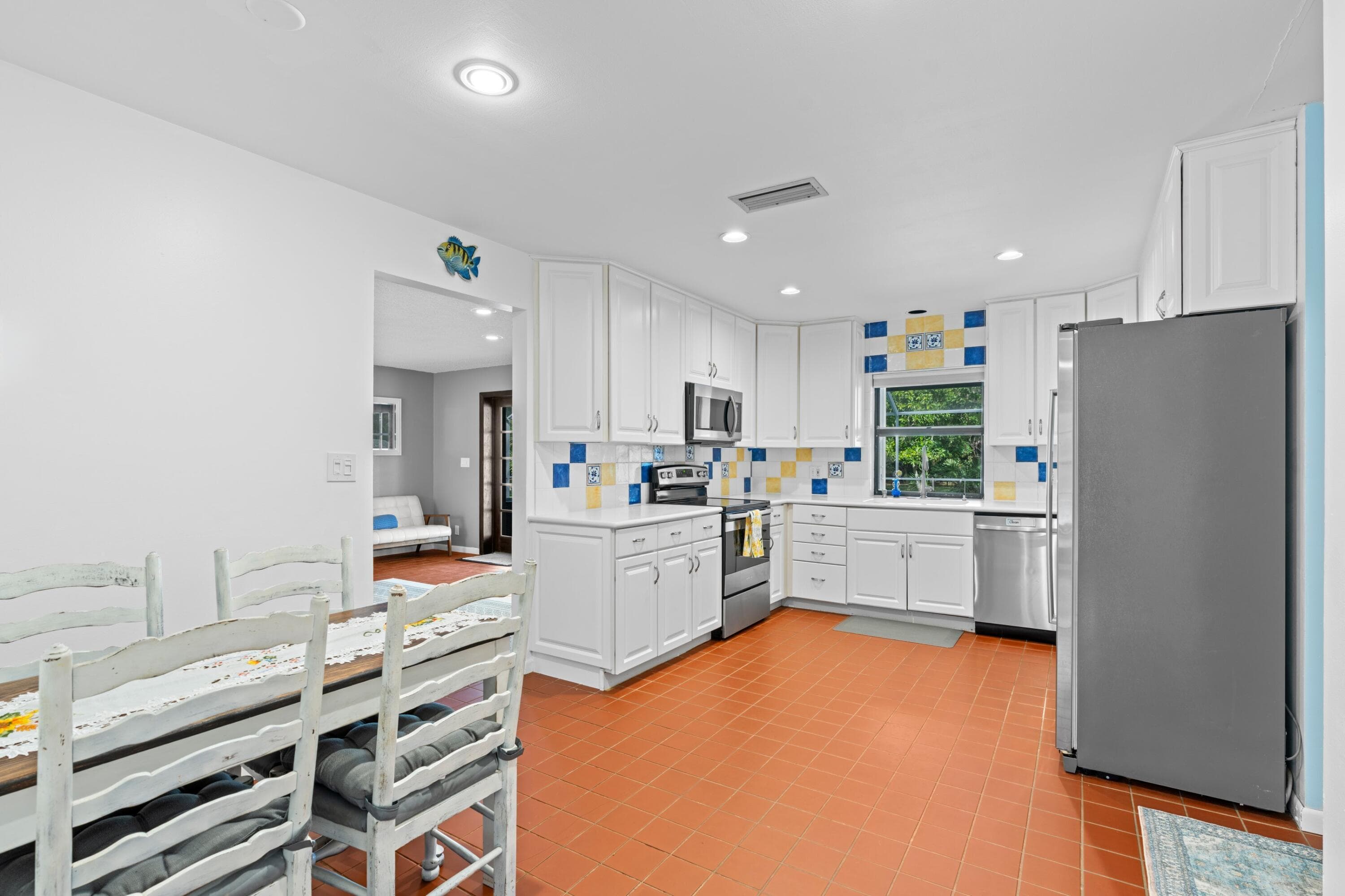 14817 Snail Trail, Loxahatchee Groves, FL 33470 — photo 16 of 71