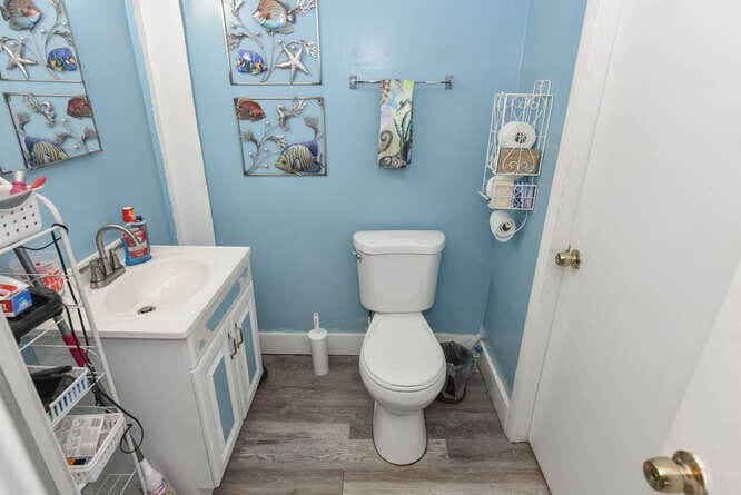 317 N D Street E, Lake Worth Beach, FL 33460 — photo 13 of 31