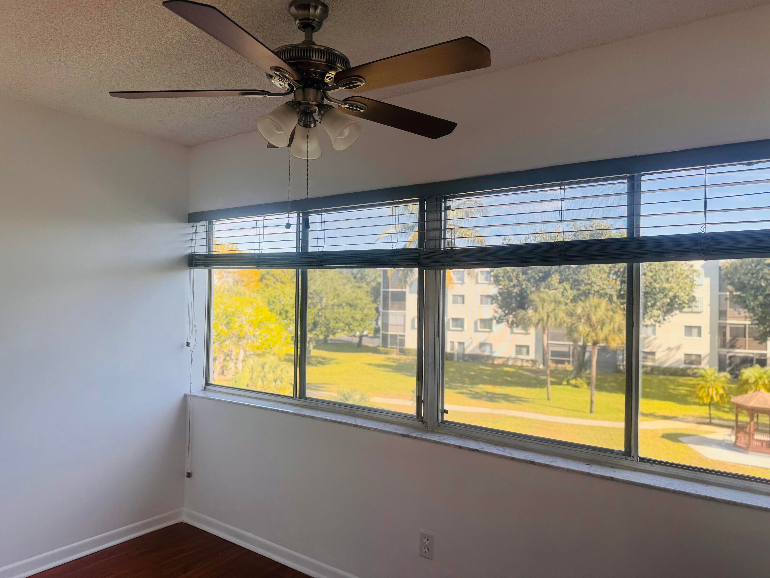 3178 Via Poinciana 303, Lake Worth, FL 33467 — photo 12 of 24