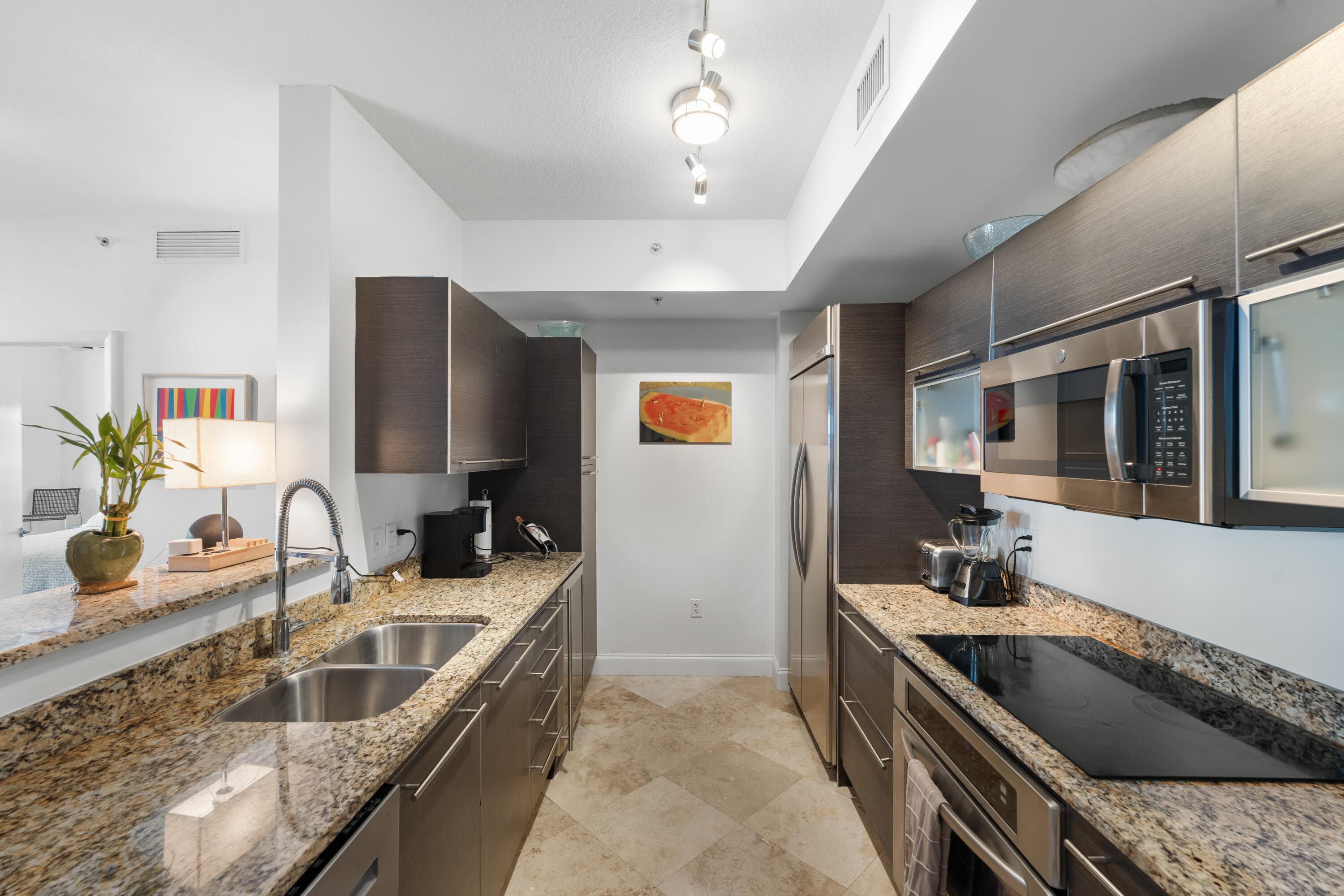 550 Okeechobee Boulevard 1407, West Palm Beach, FL 33401 — photo 8 of 43