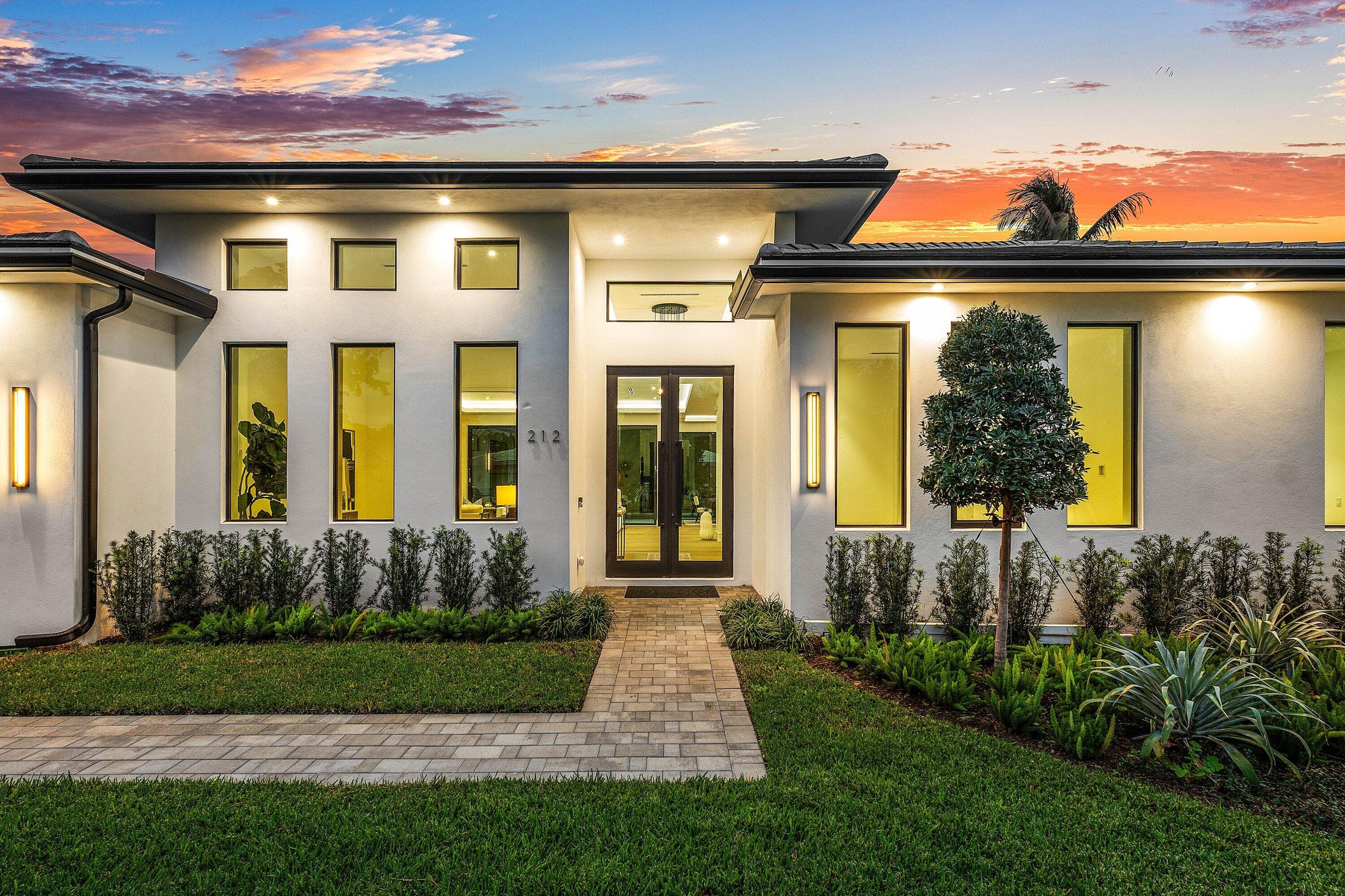 212 NW 18th Street, Delray Beach, FL 33444 — photo 2 of 84