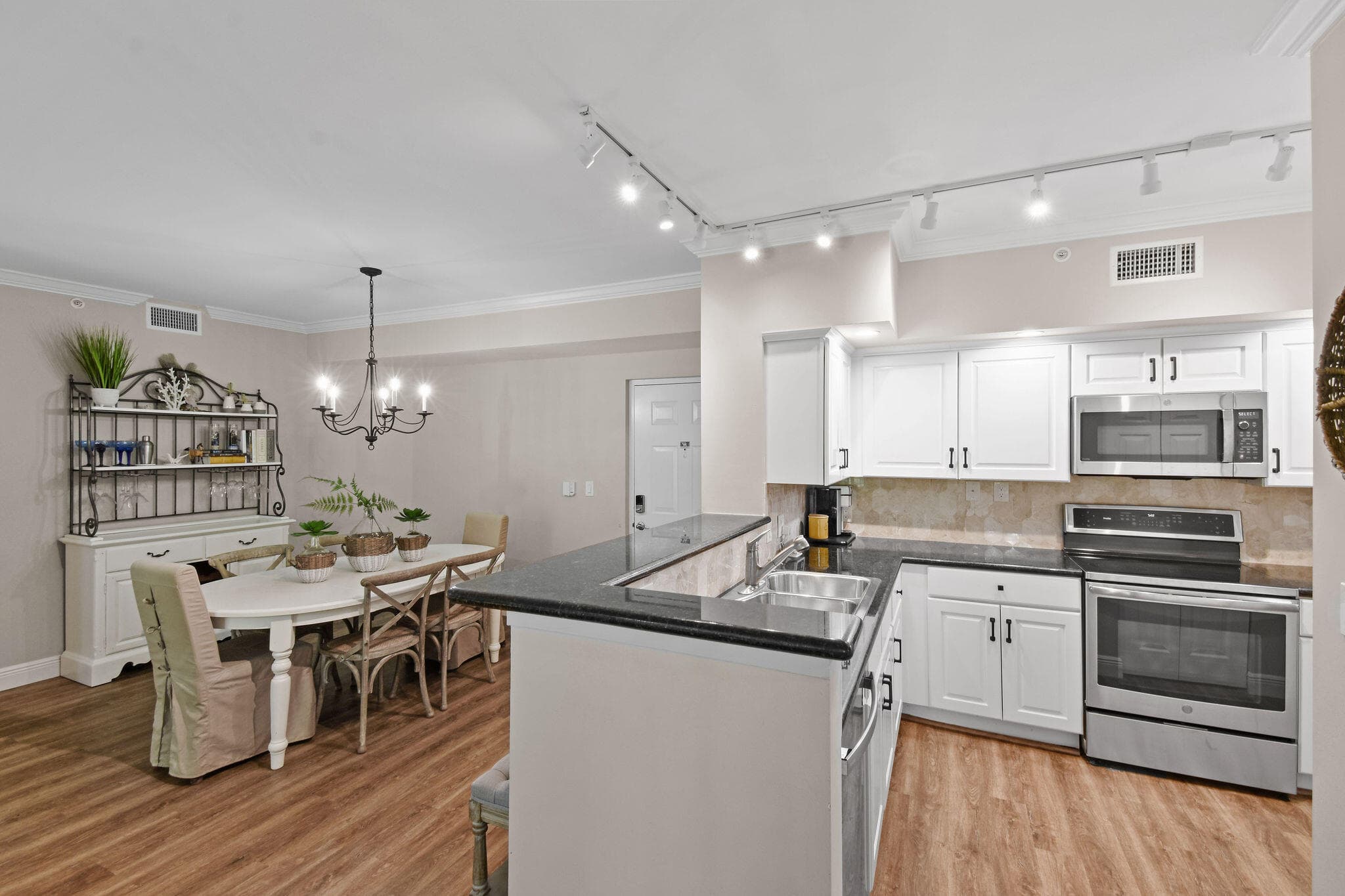 11790 Saint Andrews Place 102, Wellington, FL 33414 — photo 11 of 36