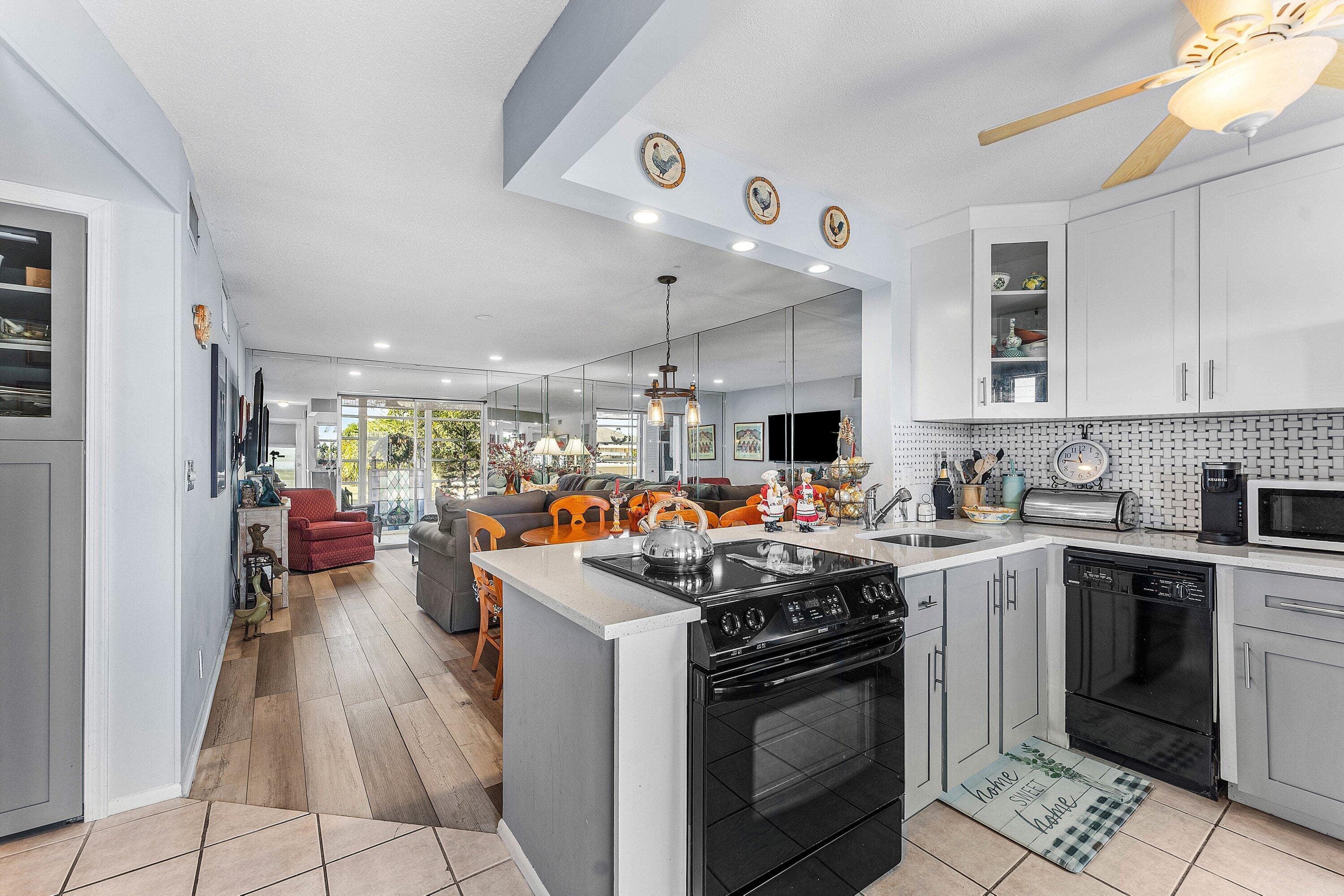 2161 NE 1st Court 205, Boynton Beach, FL 33435 — photo 5 of 26