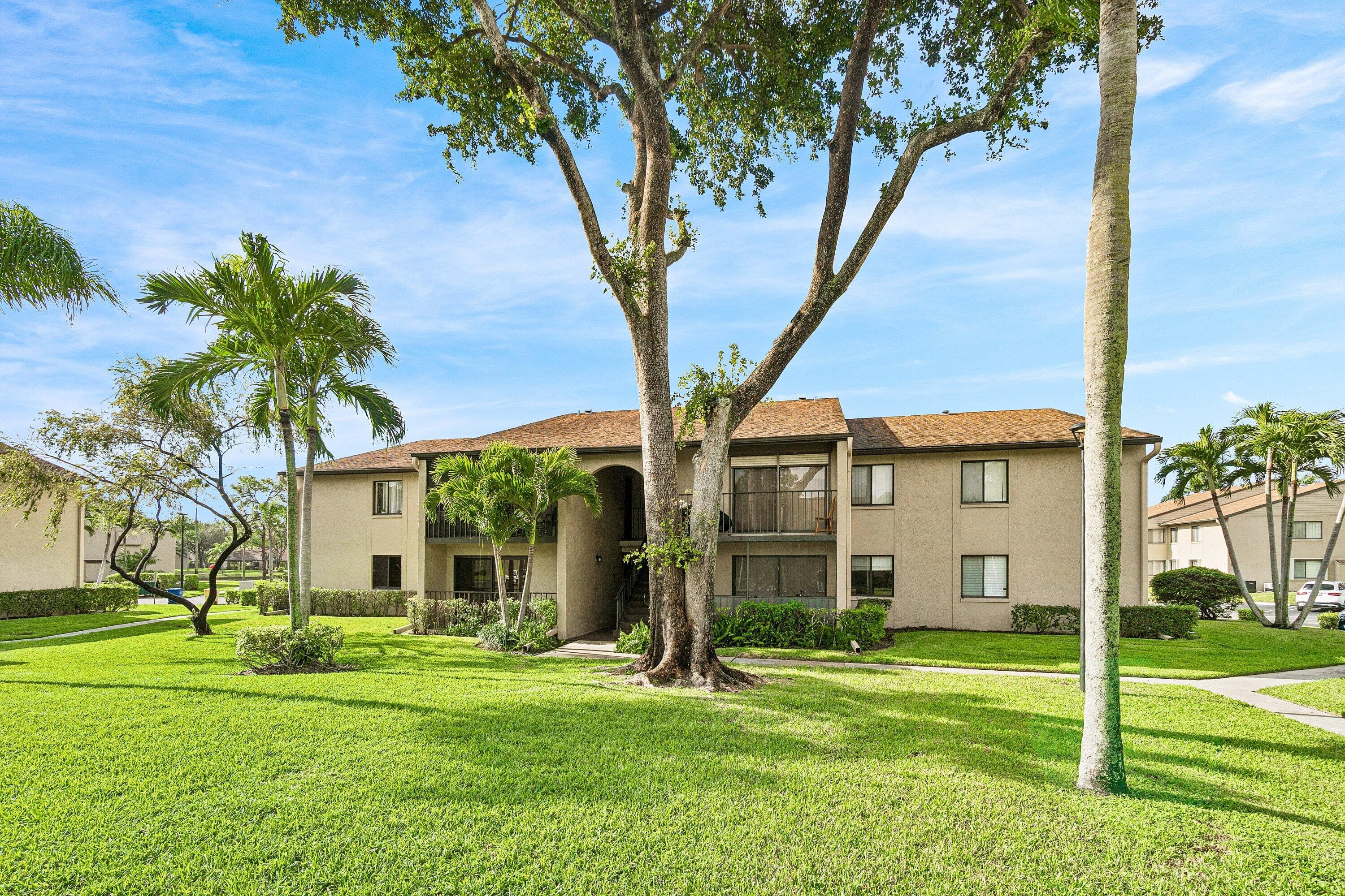 535 Shady Pine Way C1, Greenacres, FL 33415 — photo 2 of 34