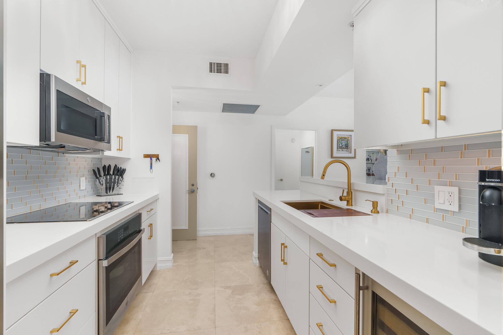 550 Okeechobee Boulevard 1409, West Palm Beach, FL 33401 — photo 3 of 54