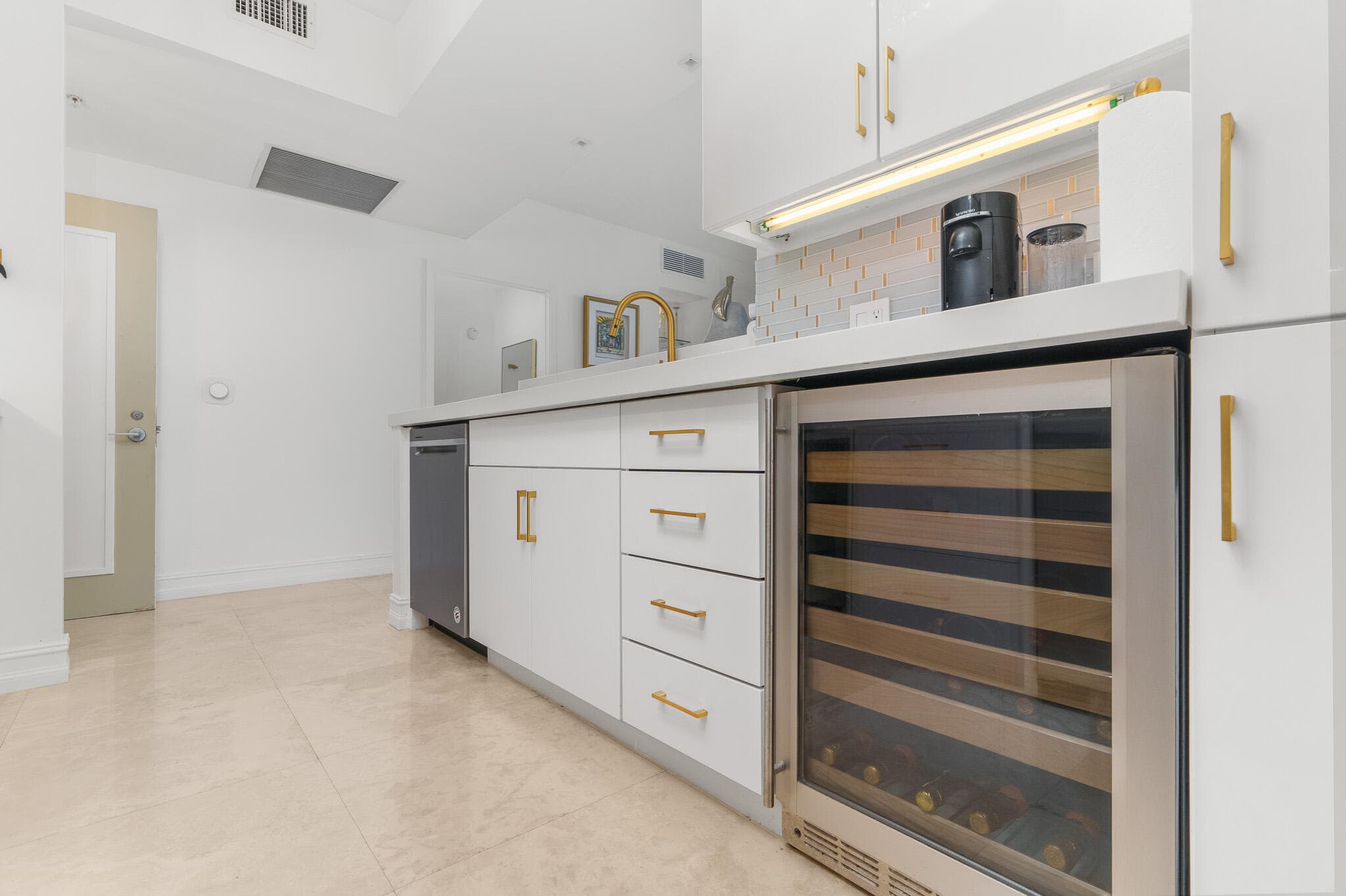 550 Okeechobee Boulevard 1409, West Palm Beach, FL 33401 — photo 6 of 54