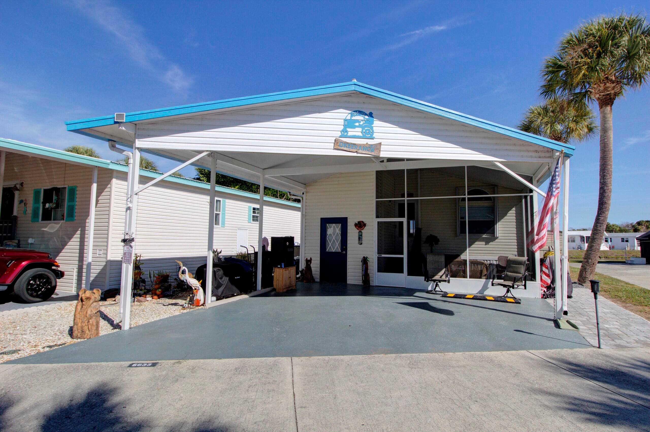 6633 SE 52nd Street, Okeechobee, FL 34974 — photo 1 of 27