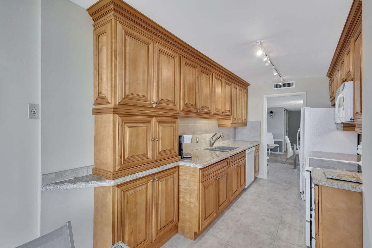 4200 N Ocean Drive 2-201, Singer Island, FL 33404 — photo 2 of 68