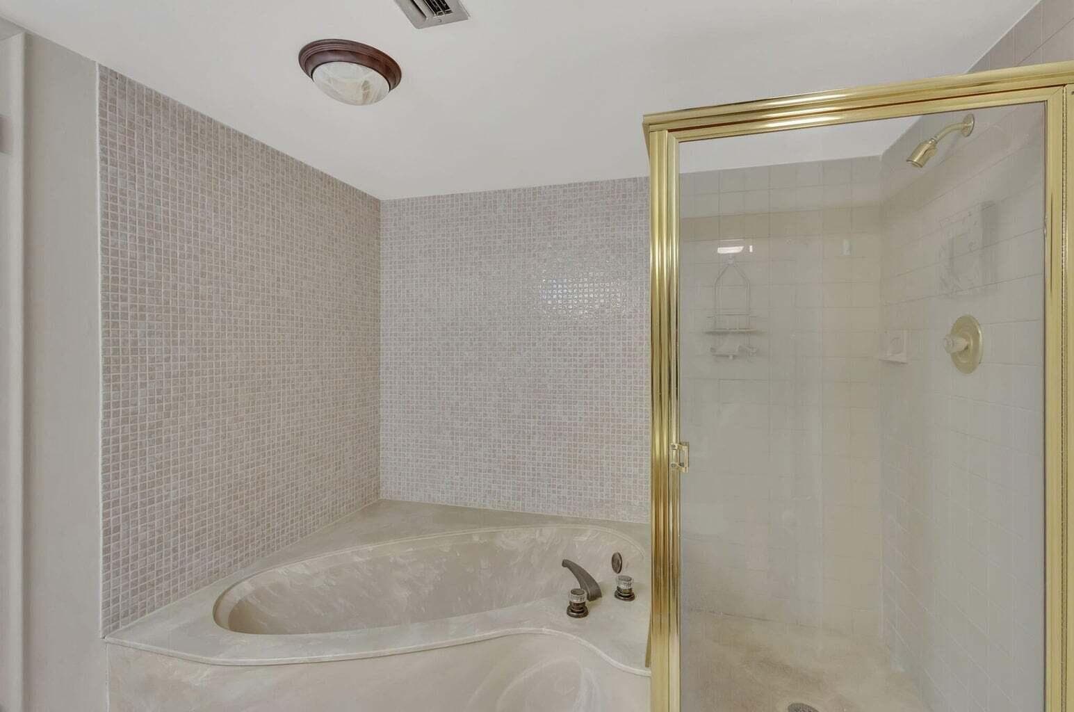 4200 N Ocean Drive 2-201, Singer Island, FL 33404 — photo 5 of 68