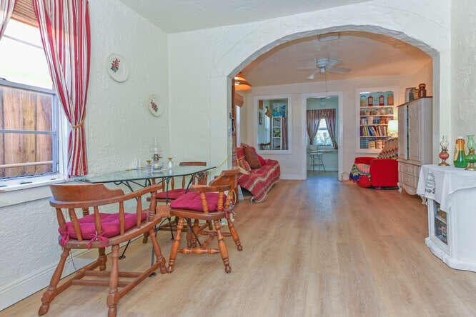 317 N D Street E, Lake Worth Beach, FL 33460 — photo 25 of 31