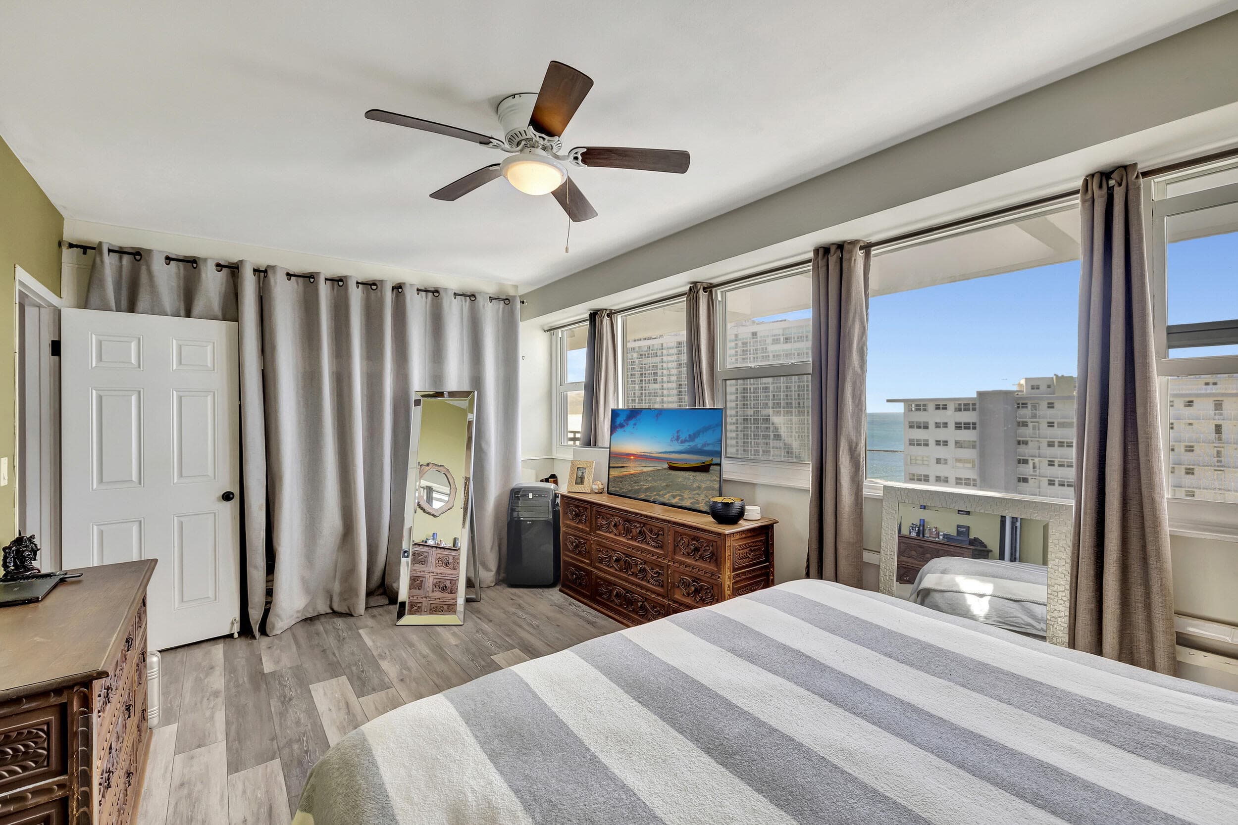 1900 S Ocean Drive 1702, Fort Lauderdale, FL 33316 — photo 18 of 29