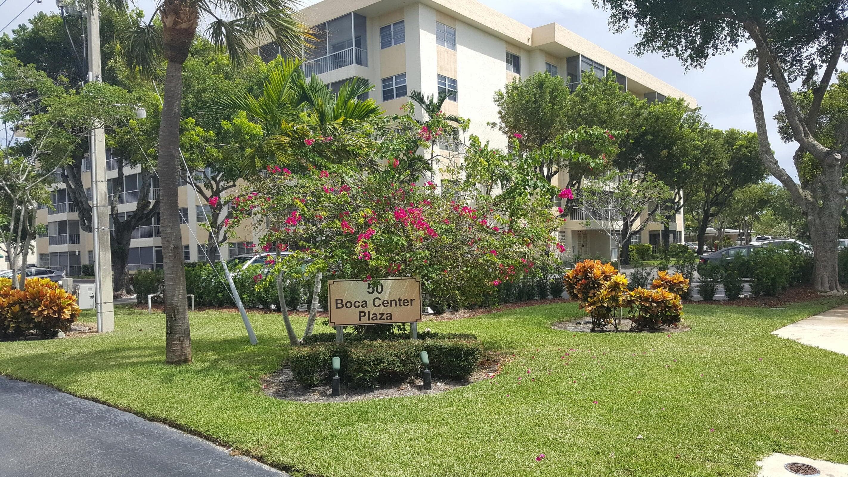 50 SW 3rd Avenue 2010, Boca Raton, FL 33432 — photo 4 of 22