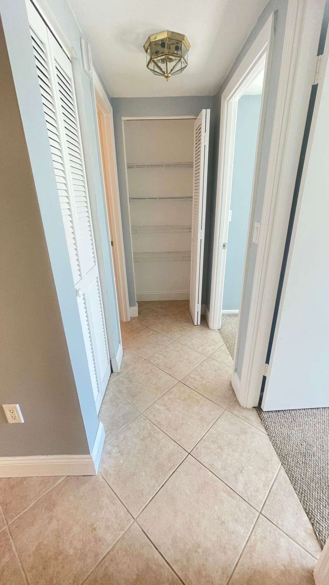 50 SW 3rd Avenue 2010, Boca Raton, FL 33432 — photo 16 of 22
