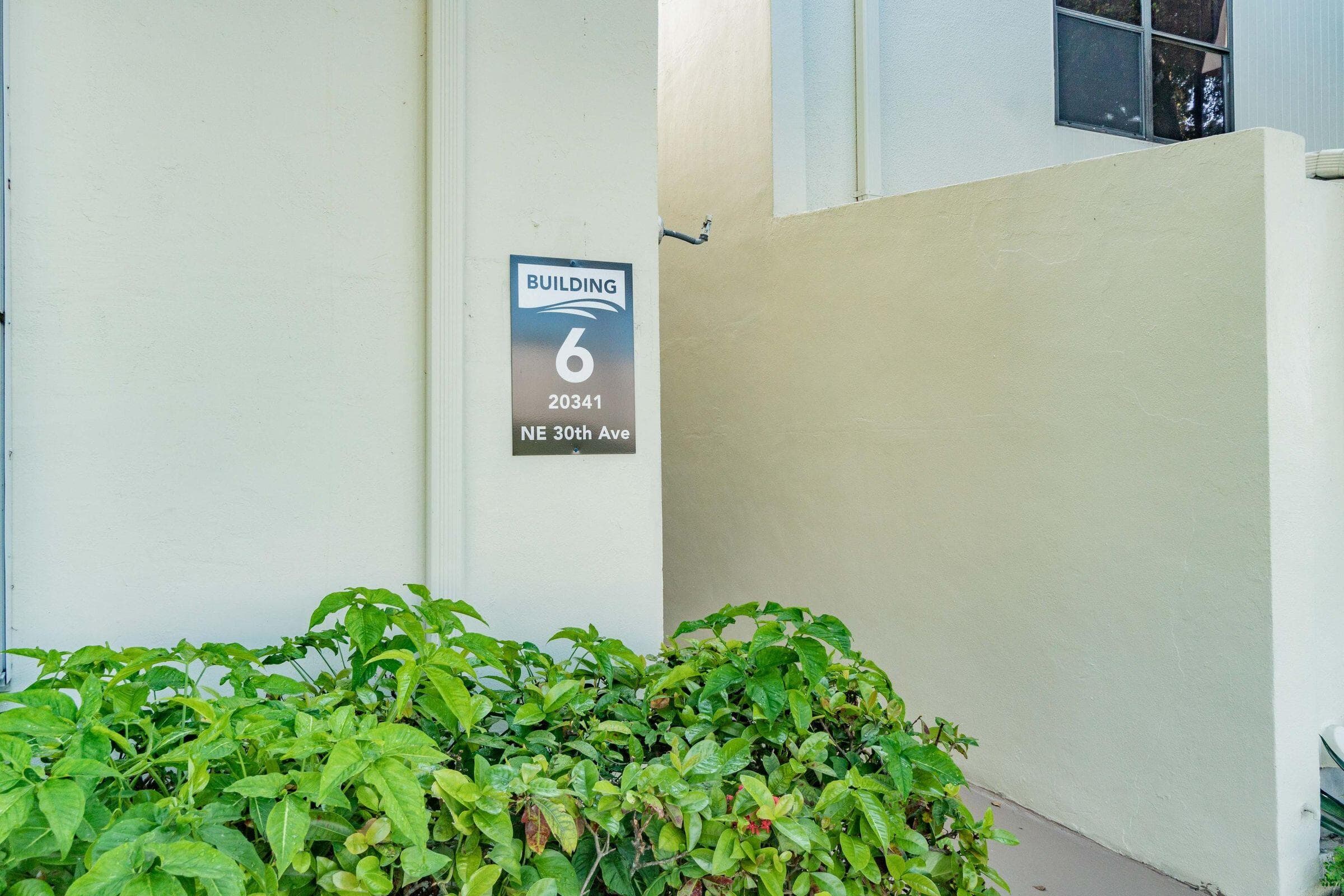 20341 NE 30th Avenue Ph14-6, Aventura, FL 33180 — photo 2 of 31