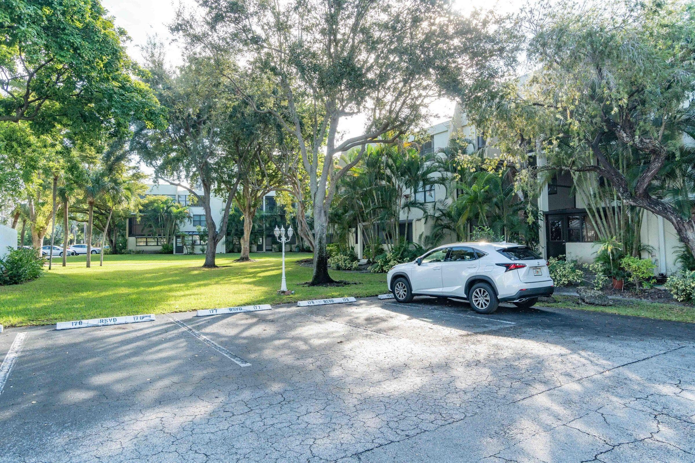 20341 NE 30th Avenue Ph14-6, Aventura, FL 33180 — photo 29 of 31