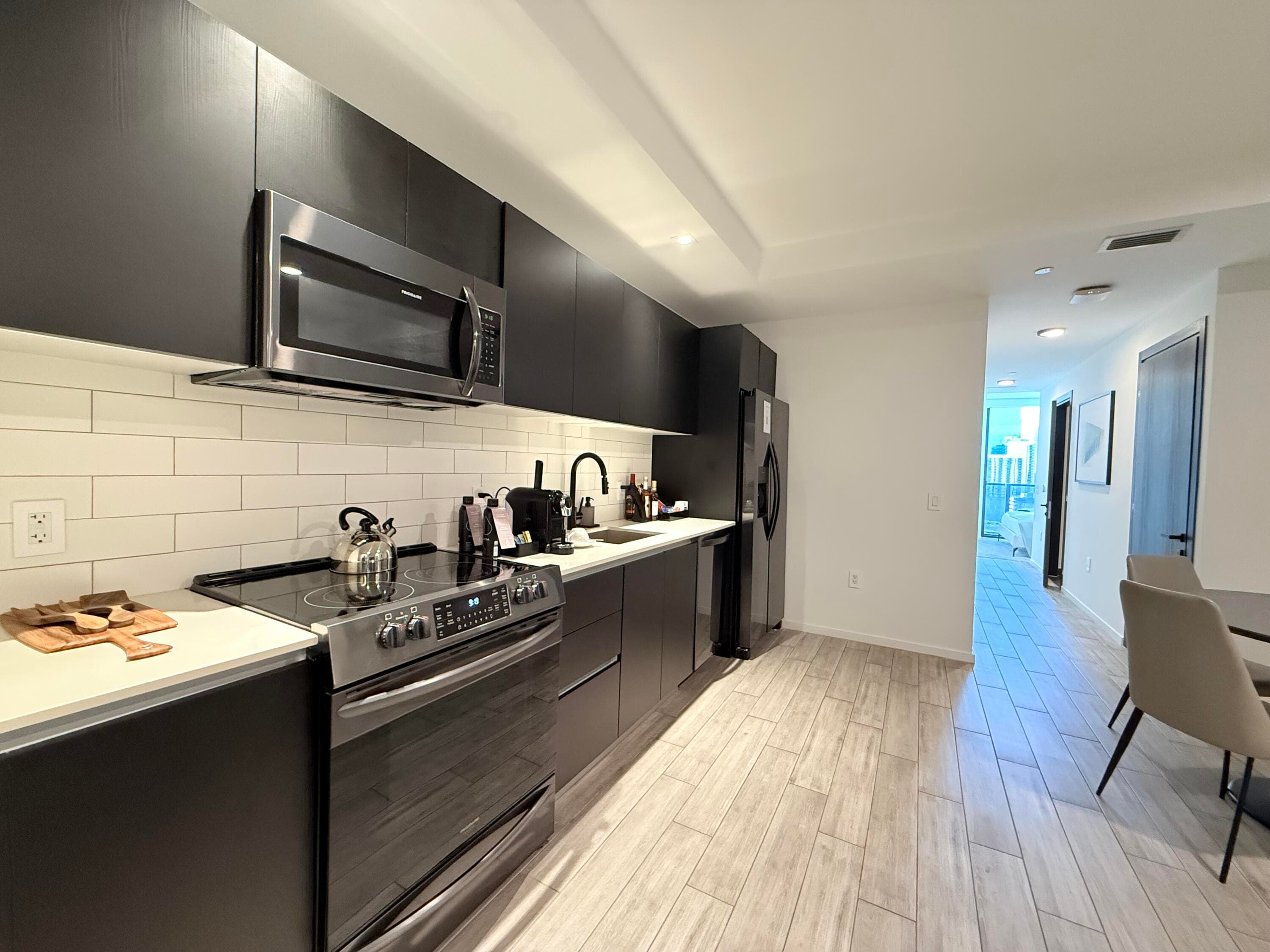 398 NE 5th Street 1715, Miami, FL 33132 — photo 7 of 24