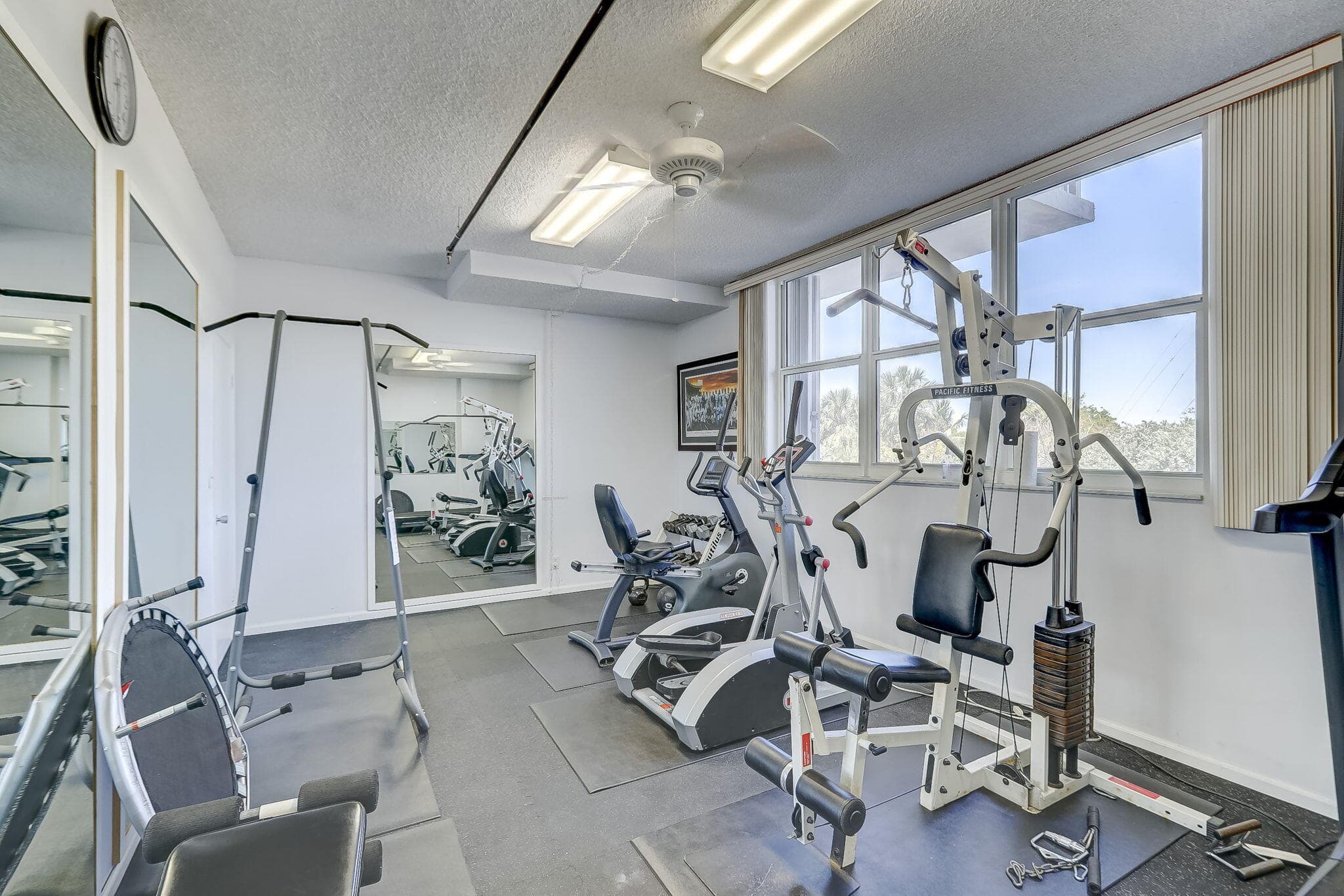 1505 N Riverside Drive 507, Pompano Beach, FL 33062 — photo 33 of 39