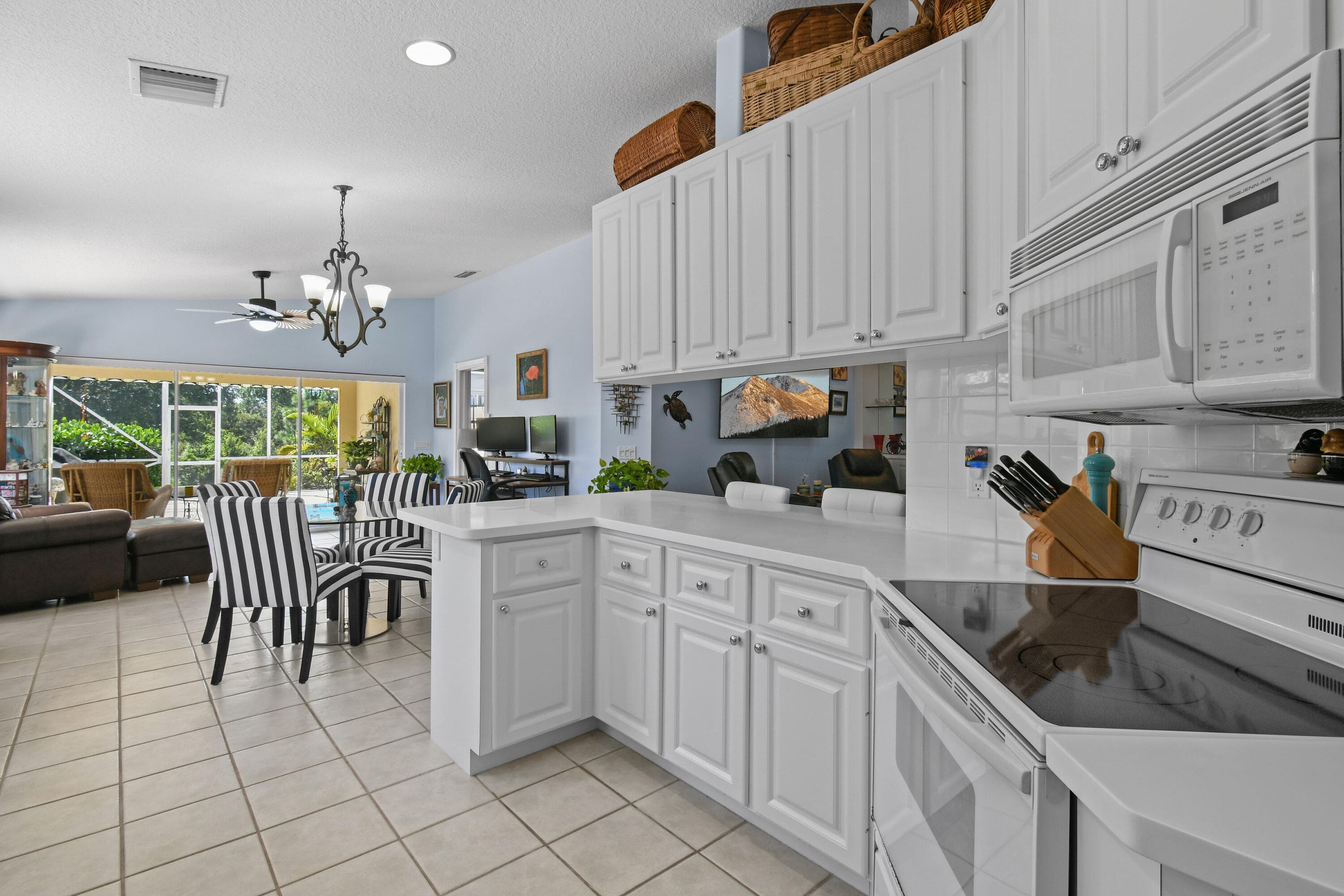 8256 SE Paurotis Lane, Hobe Sound, FL 33455 — photo 17 of 77