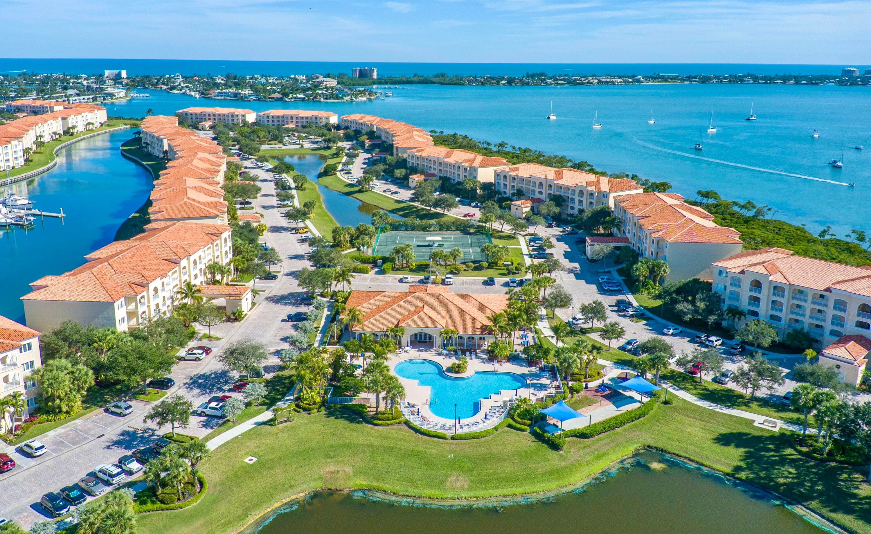 33 Harbour Isle Drive W 306, Fort Pierce, FL 34949 — photo 33 of 36