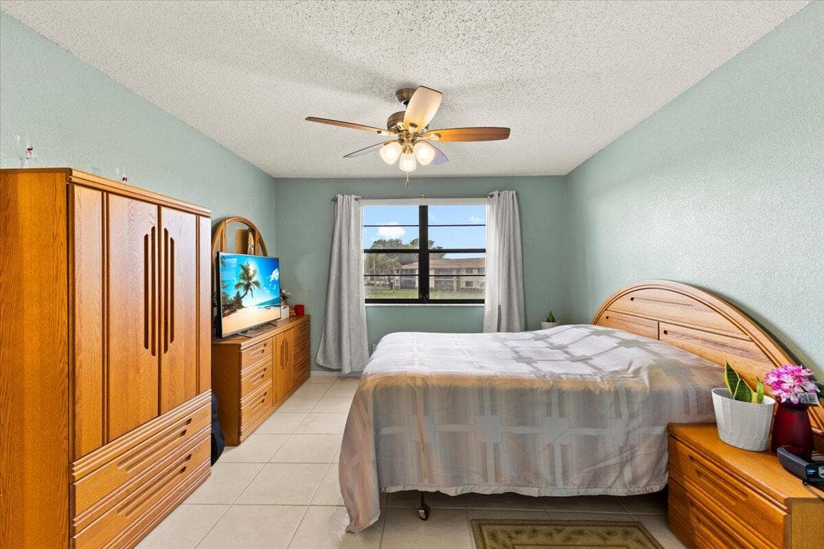 9563 W Mcnab Rd 206, Tamarac, FL 33321 — photo 12 of 18