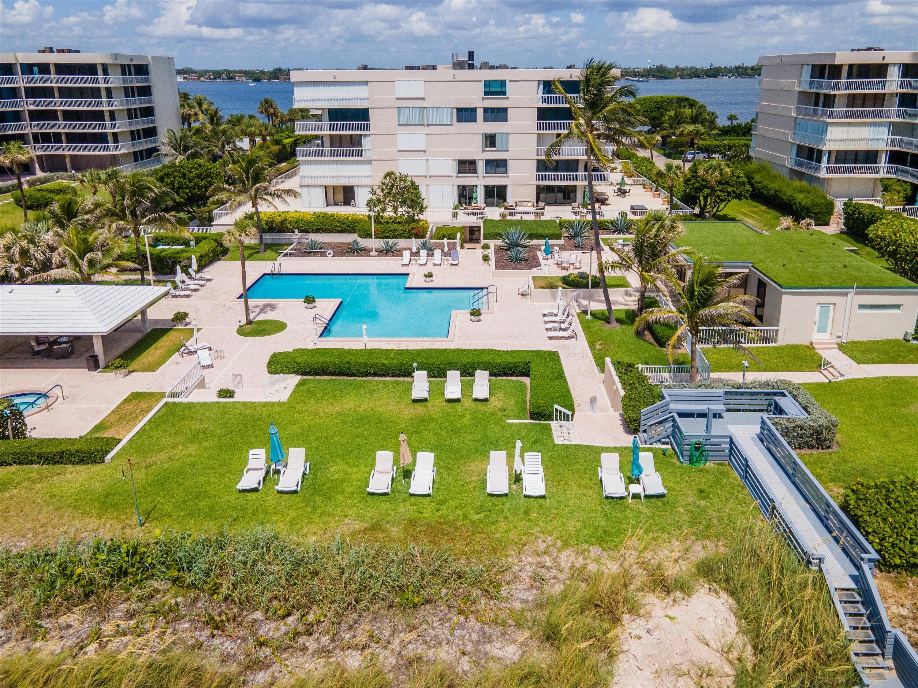 3250 S Ocean Boulevard 401s, Palm Beach, FL 33480 — photo 3 of 38