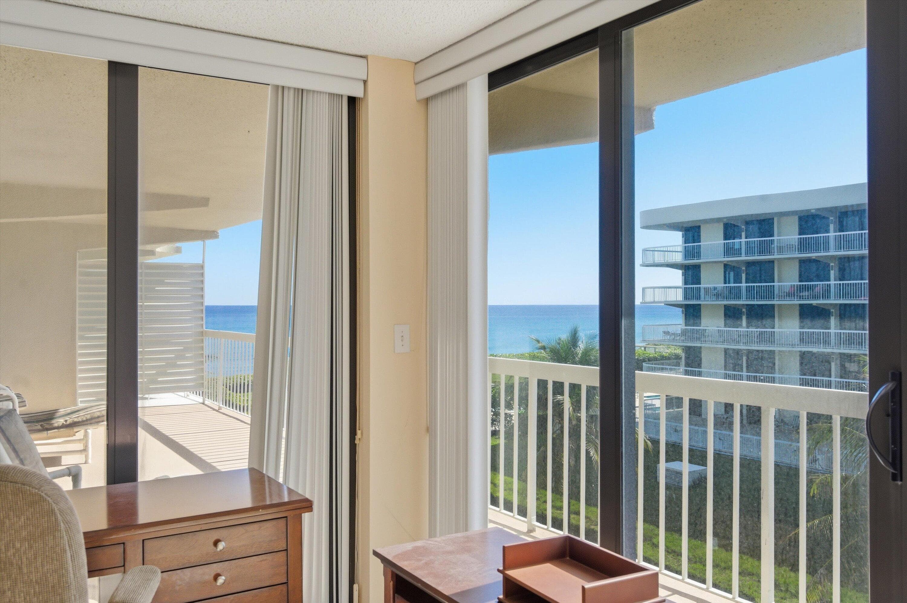 3250 S Ocean Boulevard 401s, Palm Beach, FL 33480 — photo 17 of 38