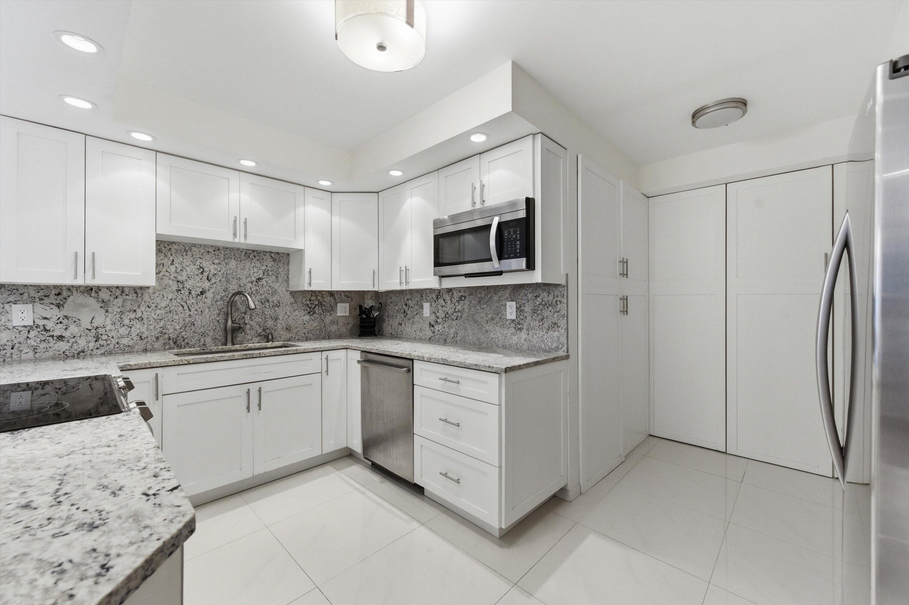 3250 S Ocean Boulevard 401s, Palm Beach, FL 33480 — photo 33 of 38