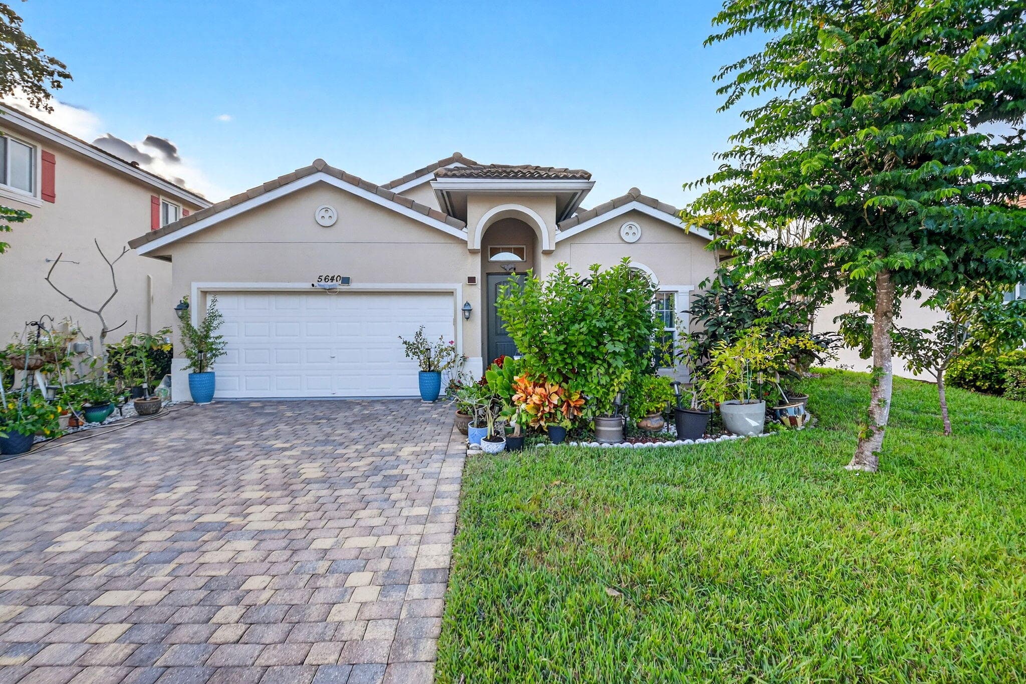 5640 Caranday Palm Drive, Greenacres, FL 33463 — photo 3 of 36